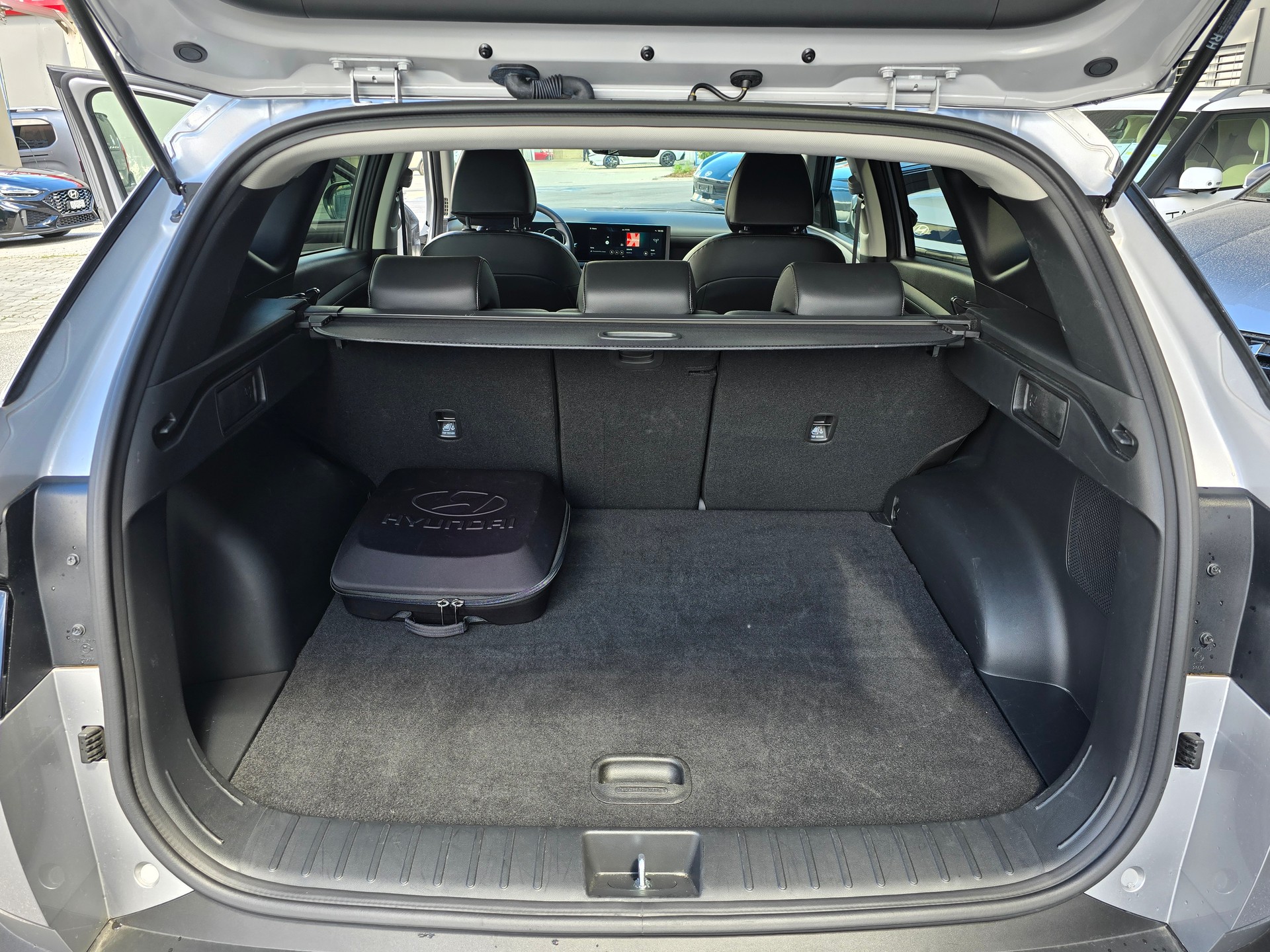 HYUNDAI Tucson 1.6 PHEV Amplia 4W-image-7