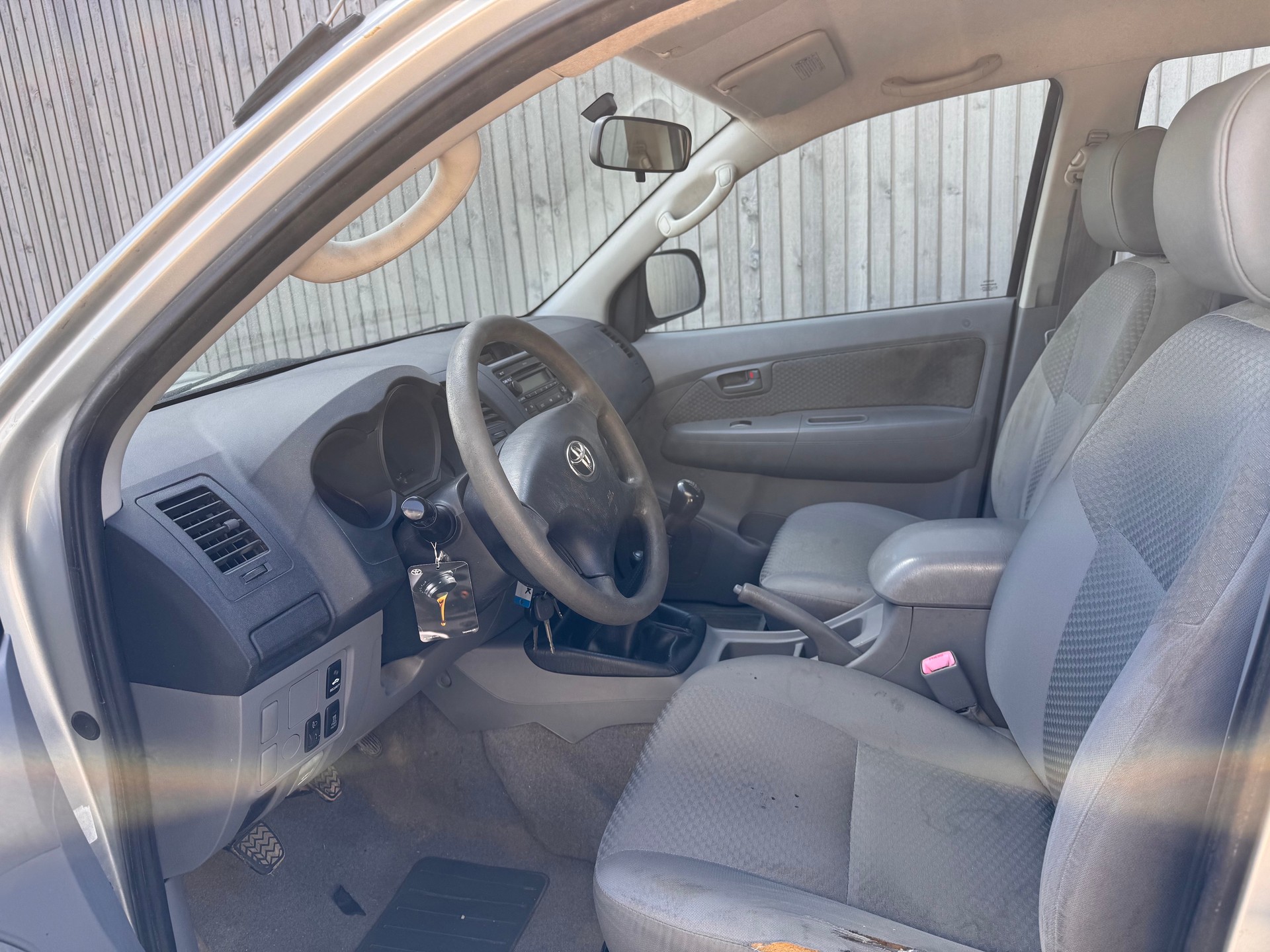TOYOTA Hilux 4x4 DoubleCab LineaLuna-image-5