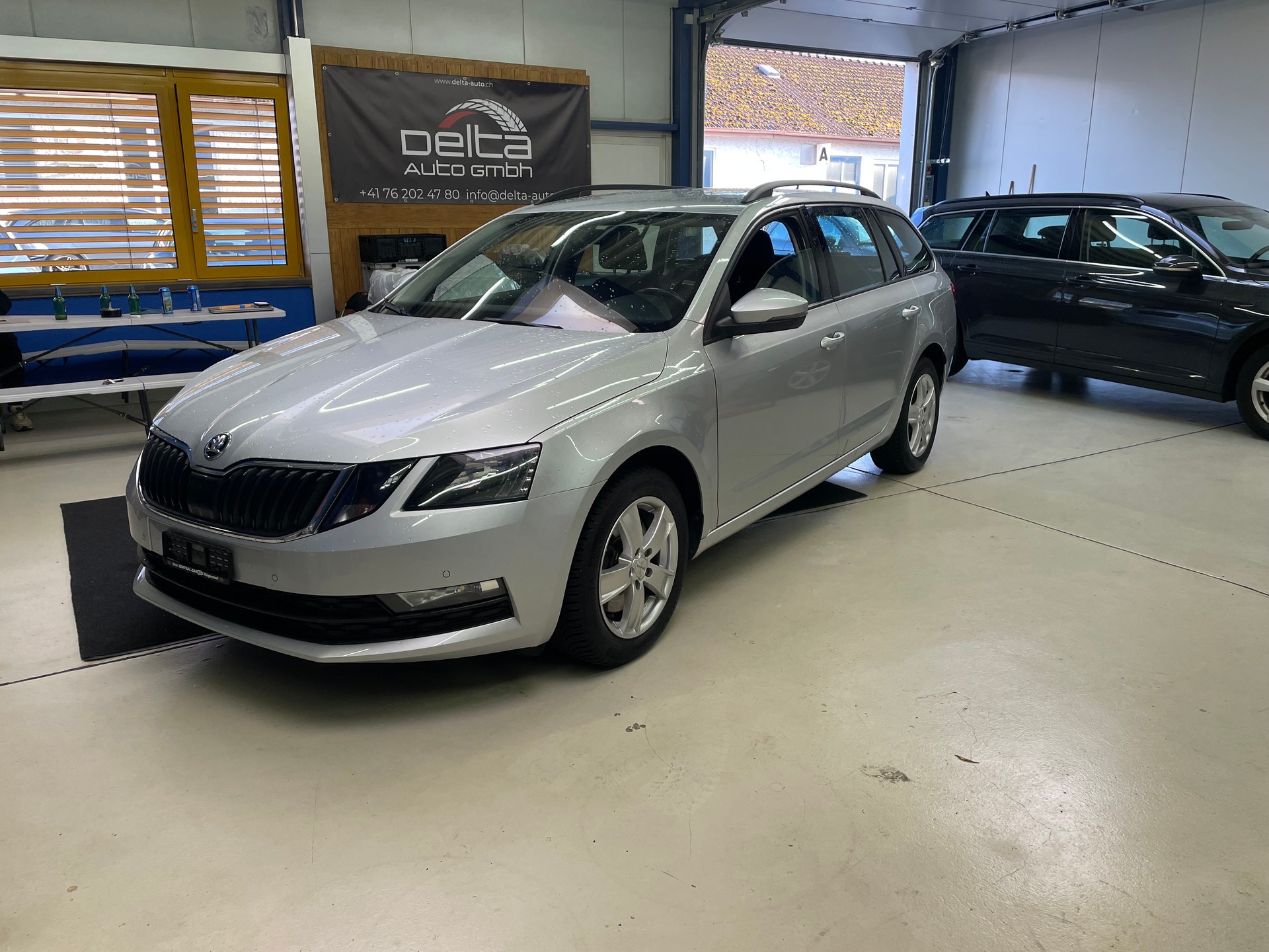 SKODA Octavia Combi 2.0 TDI Style 4x4 DSG-image-3