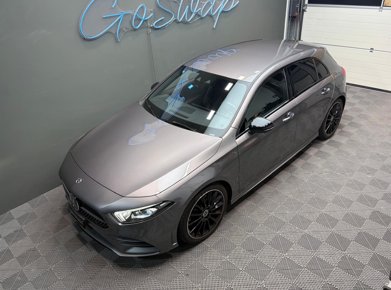 MERCEDES-BENZ A 220 d 4Matic AMG Line-image-6