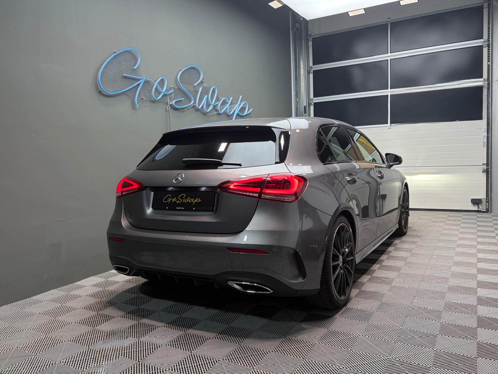 MERCEDES-BENZ A 220 d 4Matic AMG Line-image-3