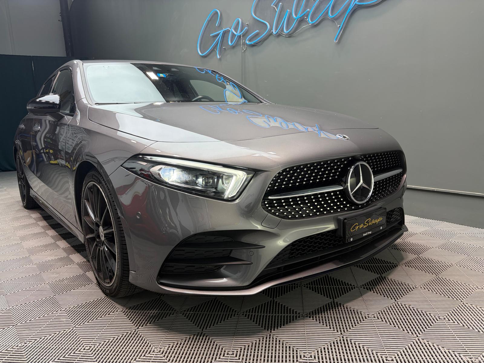 MERCEDES-BENZ A 220 d 4Matic AMG Line-image-1