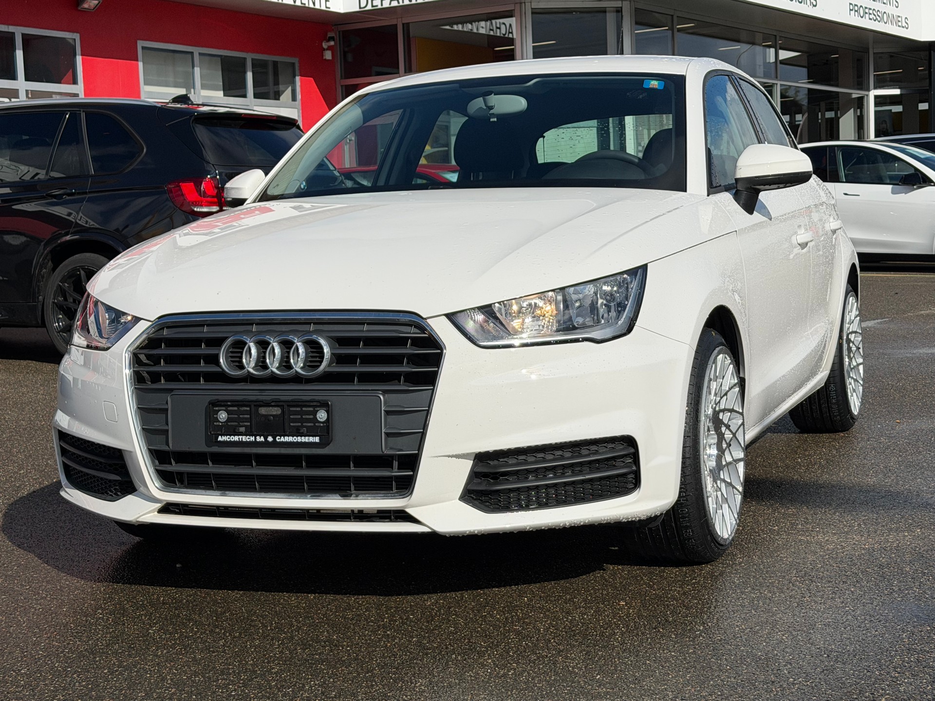 AUDI A1 Sportback 1.6 TDI-image-2