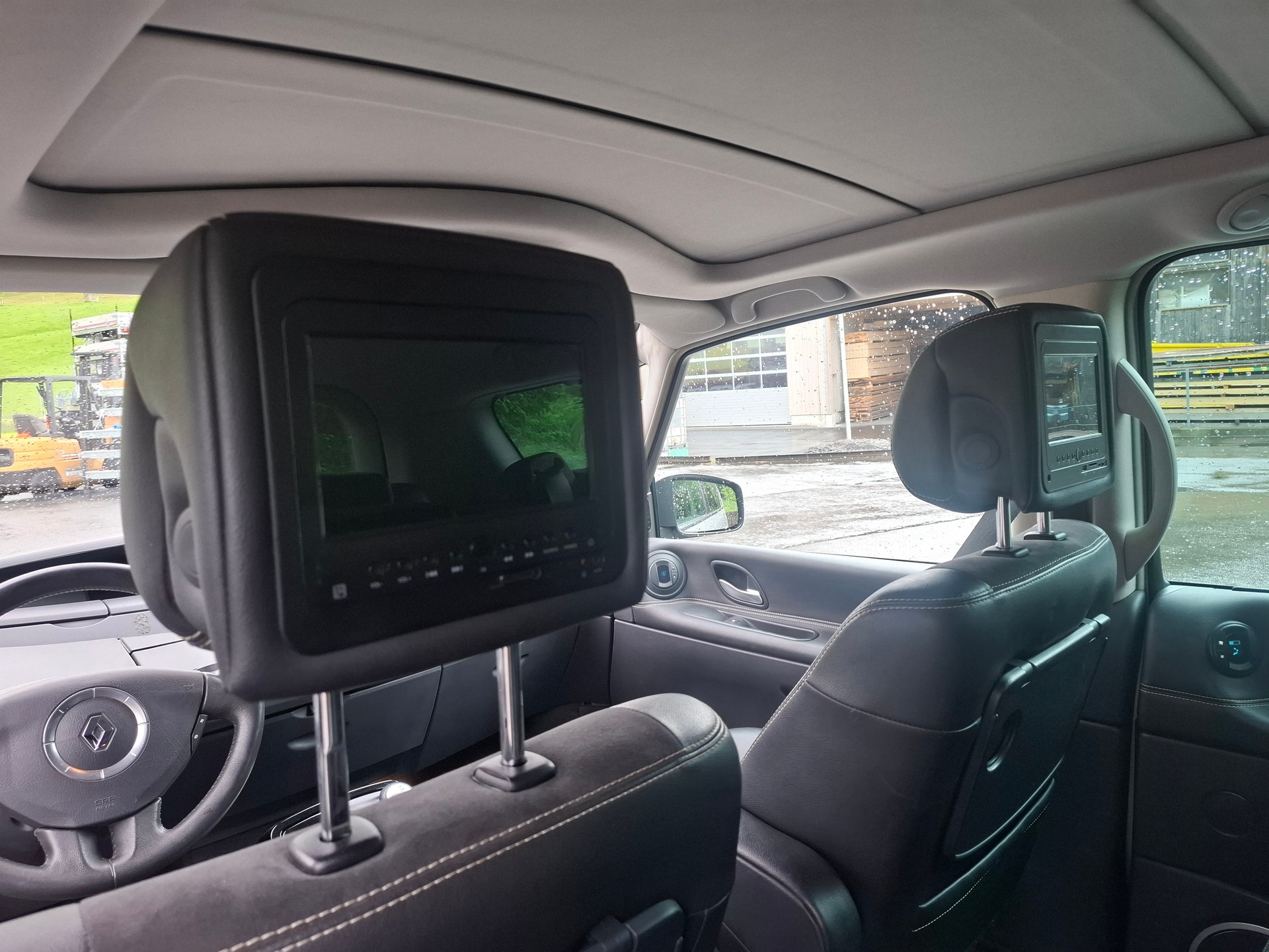 RENAULT Espace 2.0 dCi Dynamique Automatic-image-6