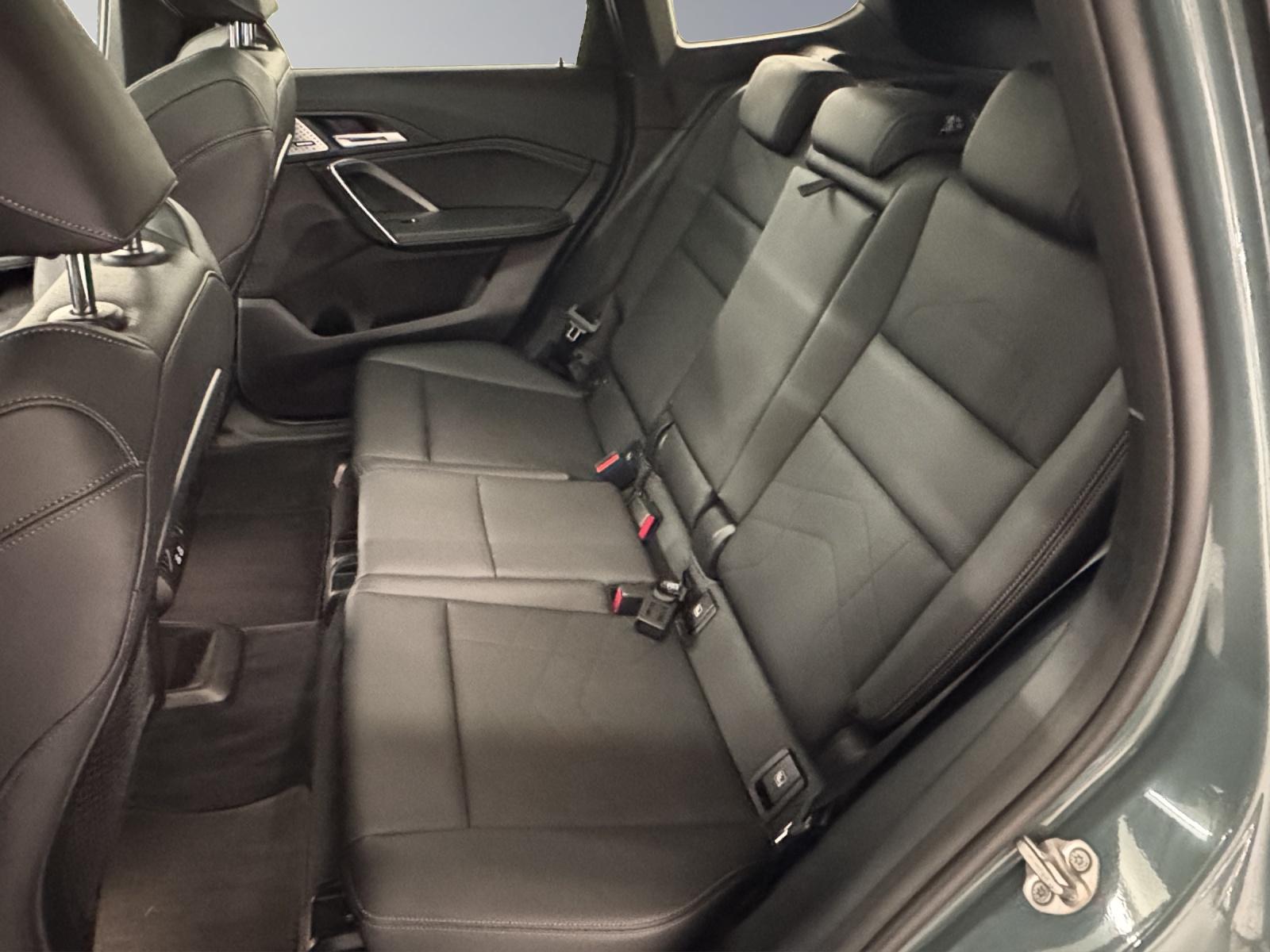 BMW X1 23i xDrive-image-13