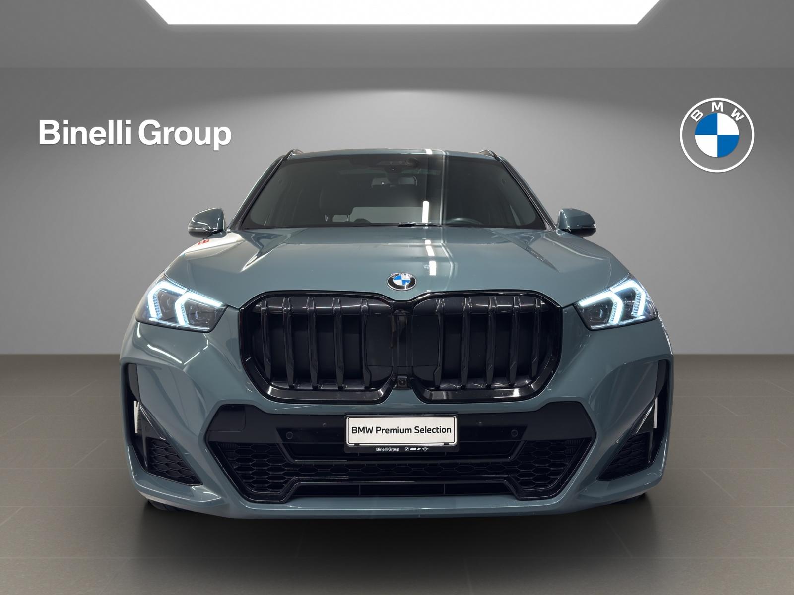 BMW X1 23i xDrive paddles-image-7