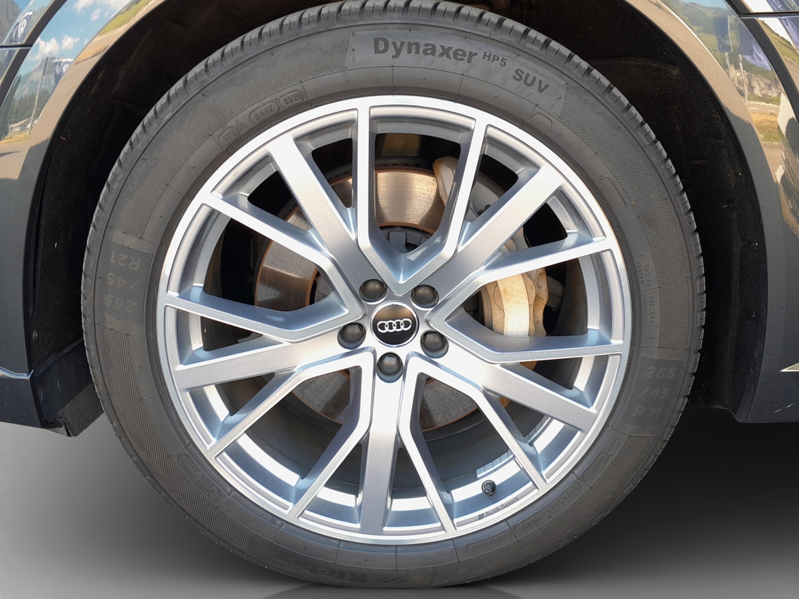 AUDI e-tron 55 Sportback Advanced quattro-image-13