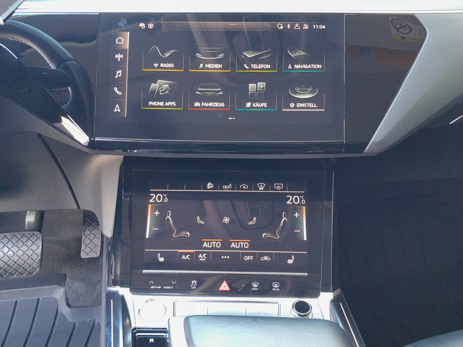 AUDI e-tron 55 Sportback Advanced quattro-image-10