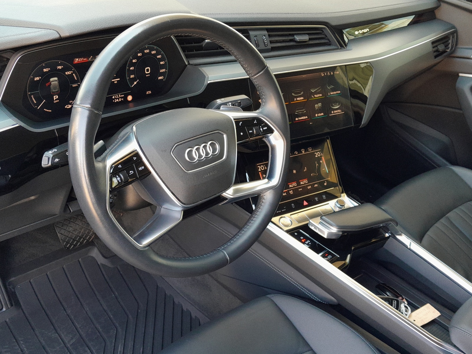 AUDI e-tron 55 Sportback Advanced quattro-image-7
