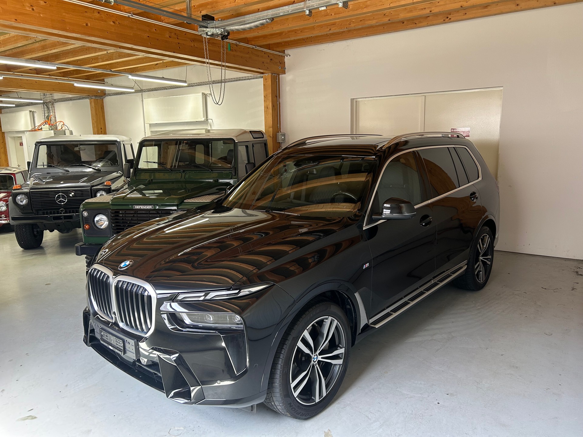 BMW X7 xDrive 48V 40i M Sport Pro Steptronic *neuwertiger Zustand & Top Ausstattung*
