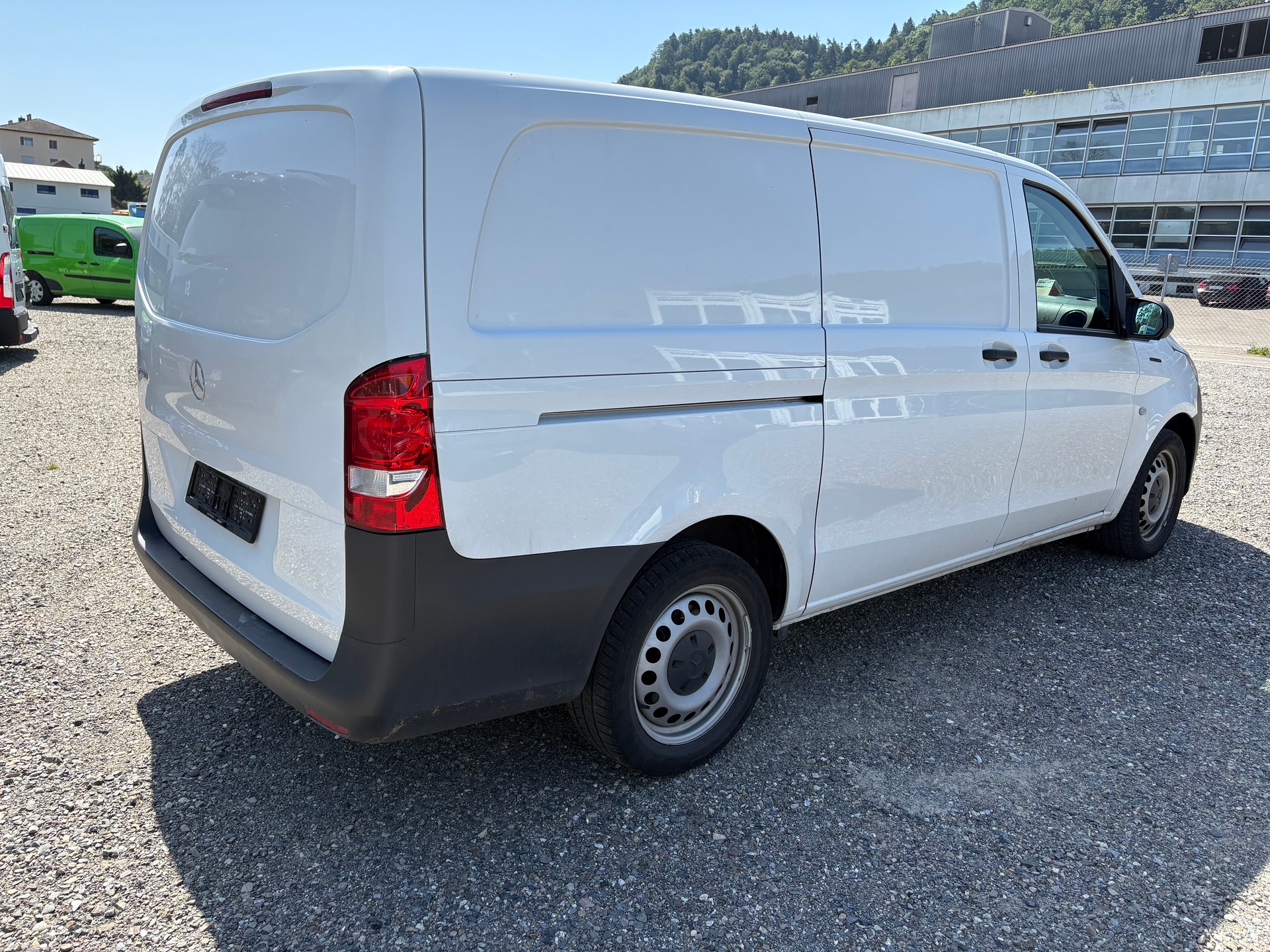MERCEDES-BENZ eVito 112 Lang-image-4