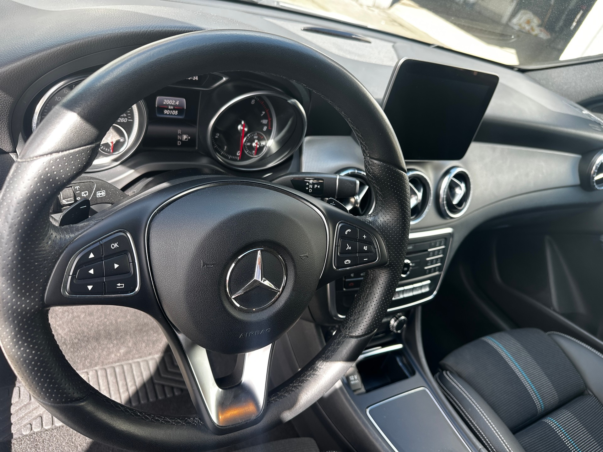 MERCEDES-BENZ CLA Shooting Brake 200 Night Star 7G-DCT-image-8