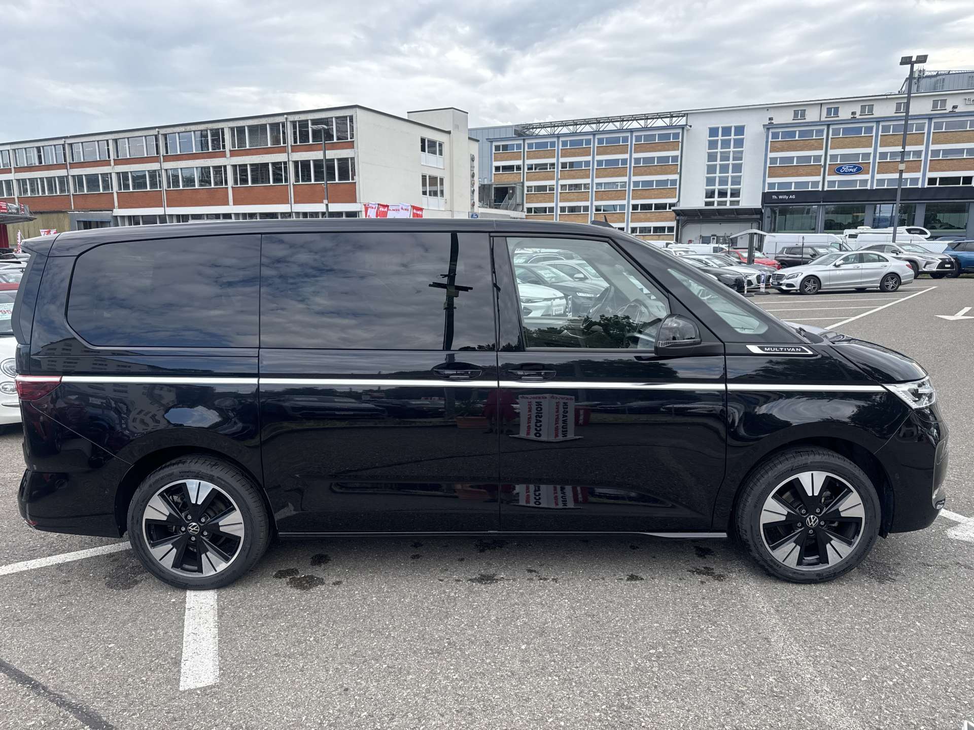 VW T7 Multivan 2.0 TDi Style Lang 7-Plätzer DSG-Automat-image-9