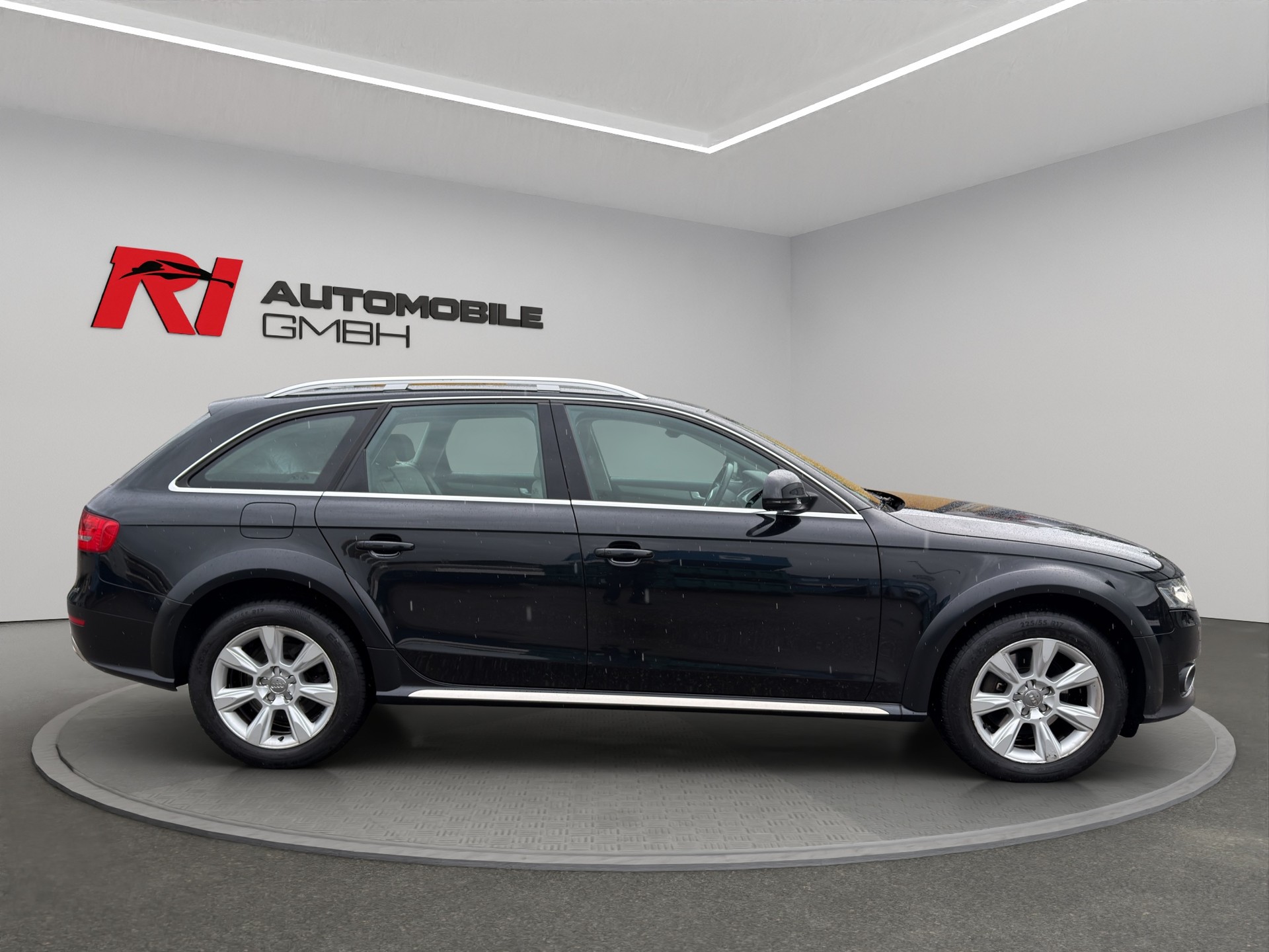 AUDI A4 allroad 3.0 TDI quattro S-tronic-image-7