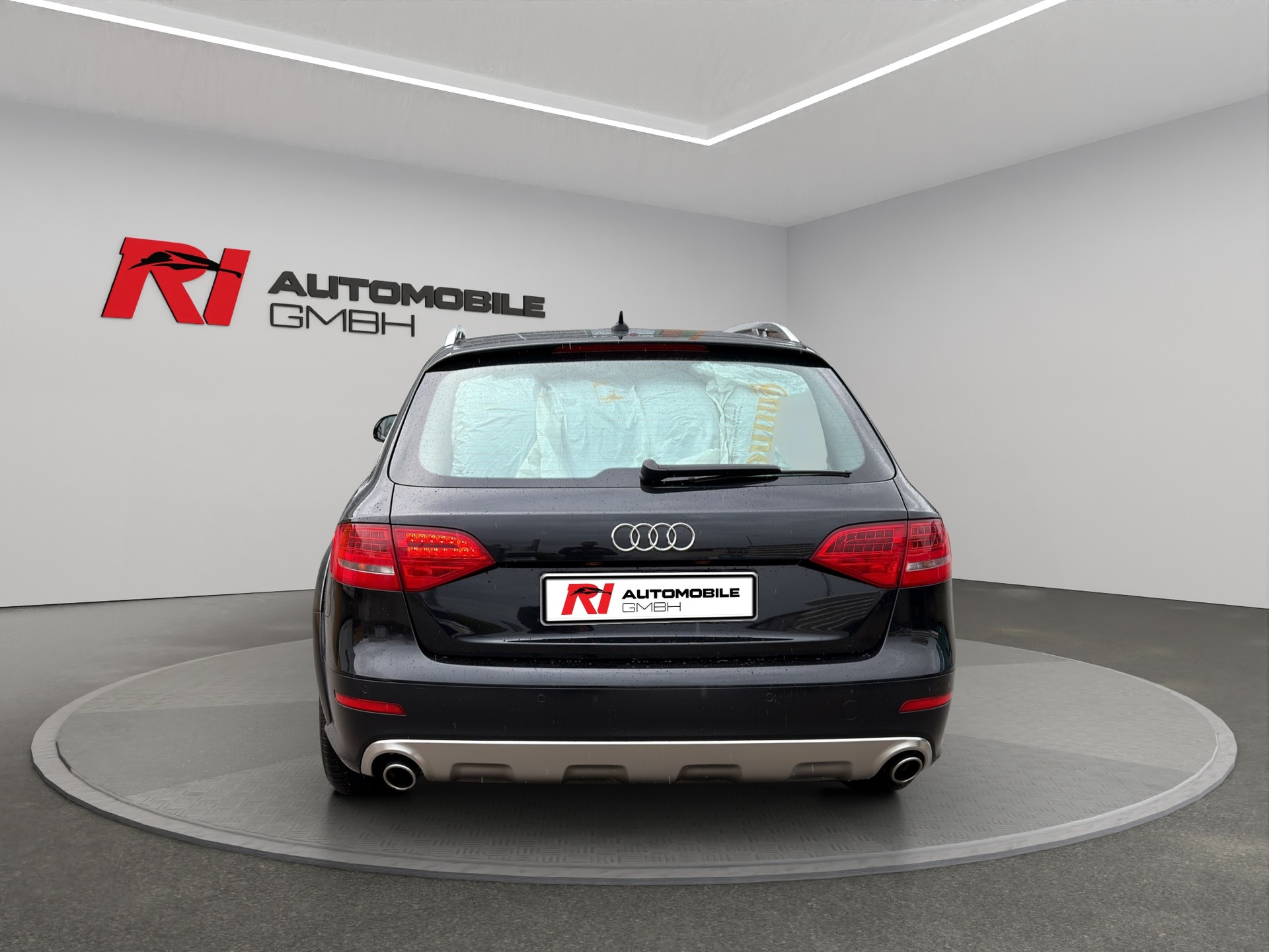 AUDI A4 allroad 3.0 TDI quattro S-tronic-image-4