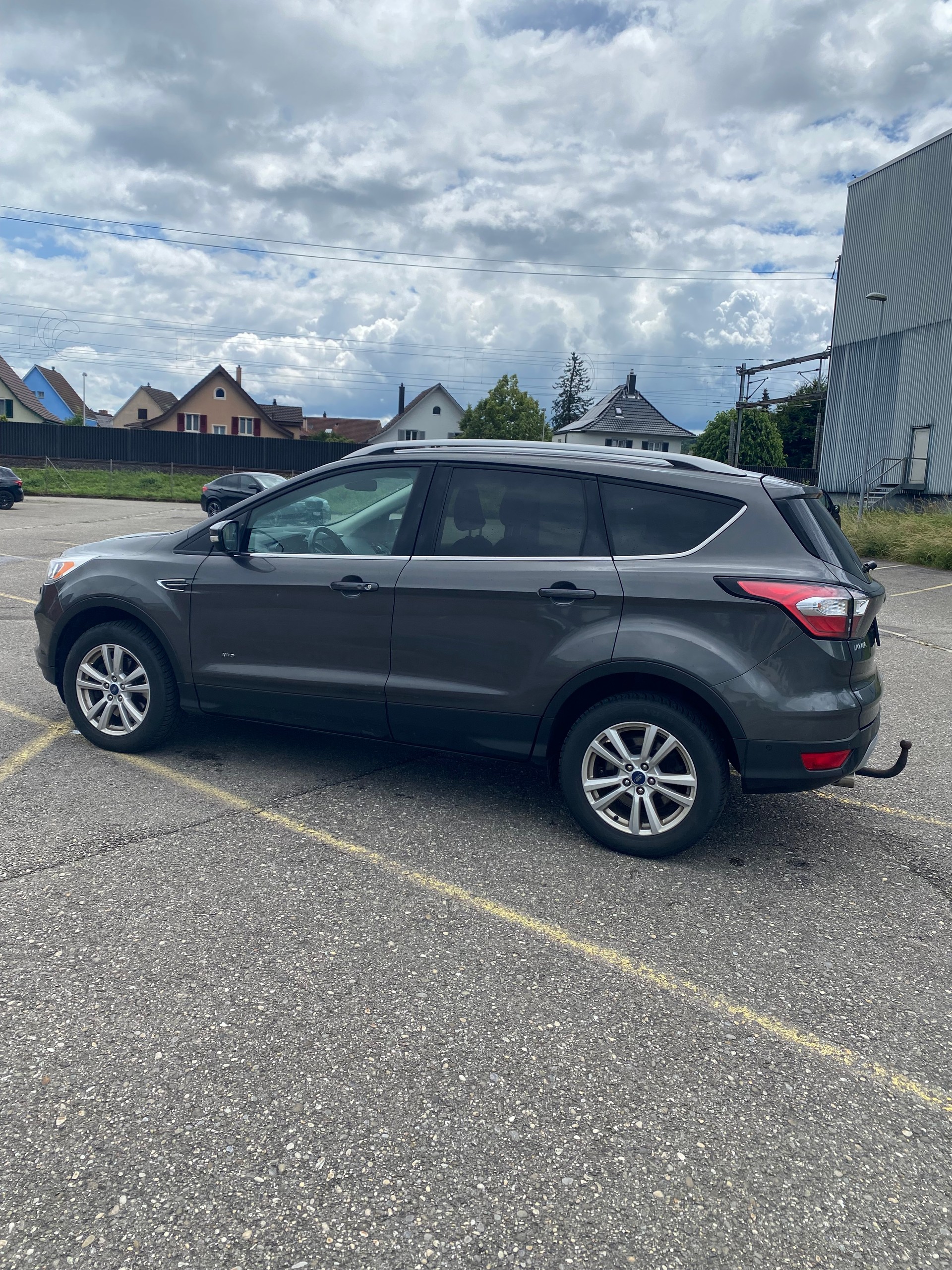 FORD Kuga 2.0 TDCi Trend 4WD PowerShift-image-7