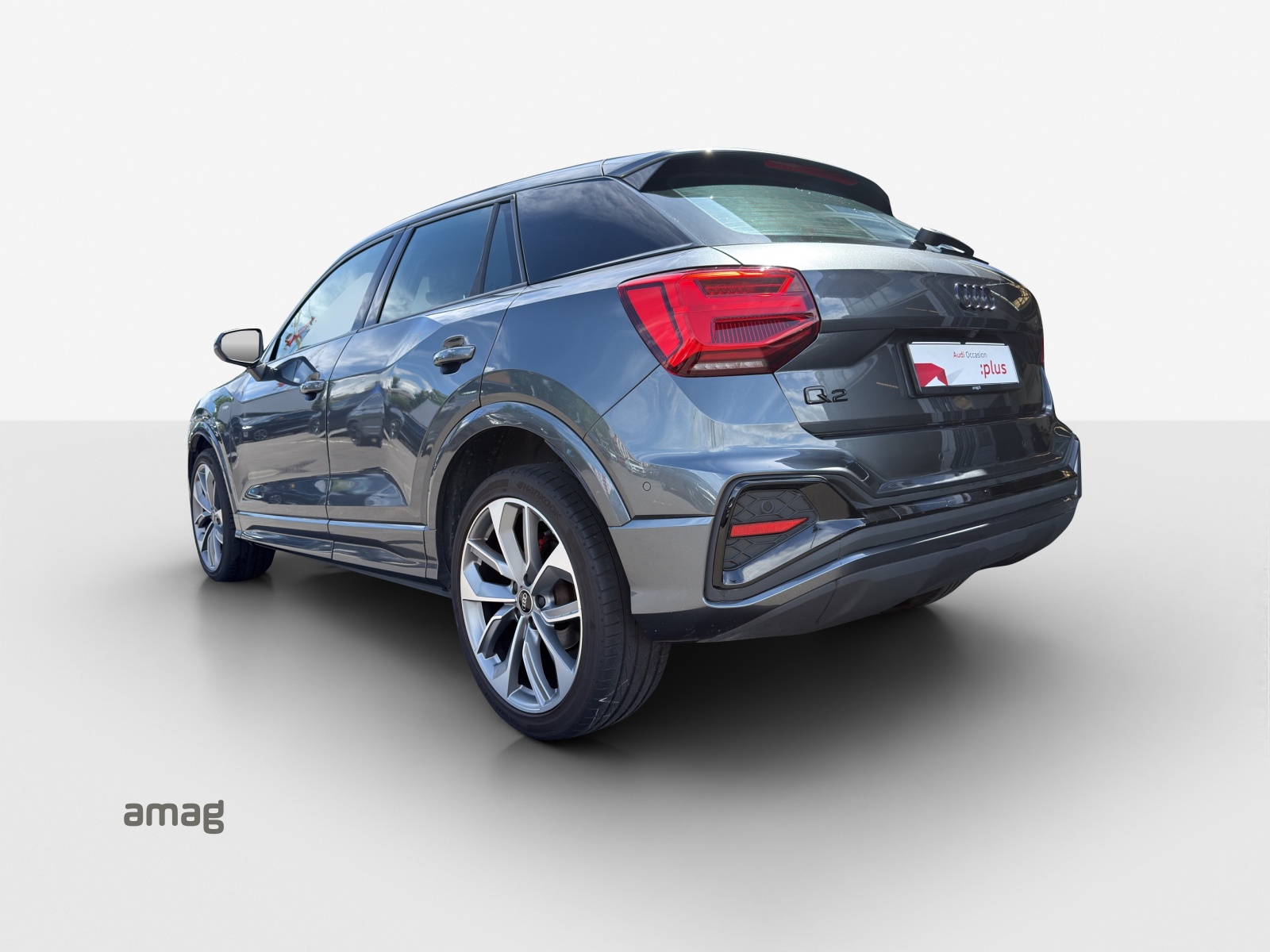 AUDI Q2 35 TFSI S line-image-2