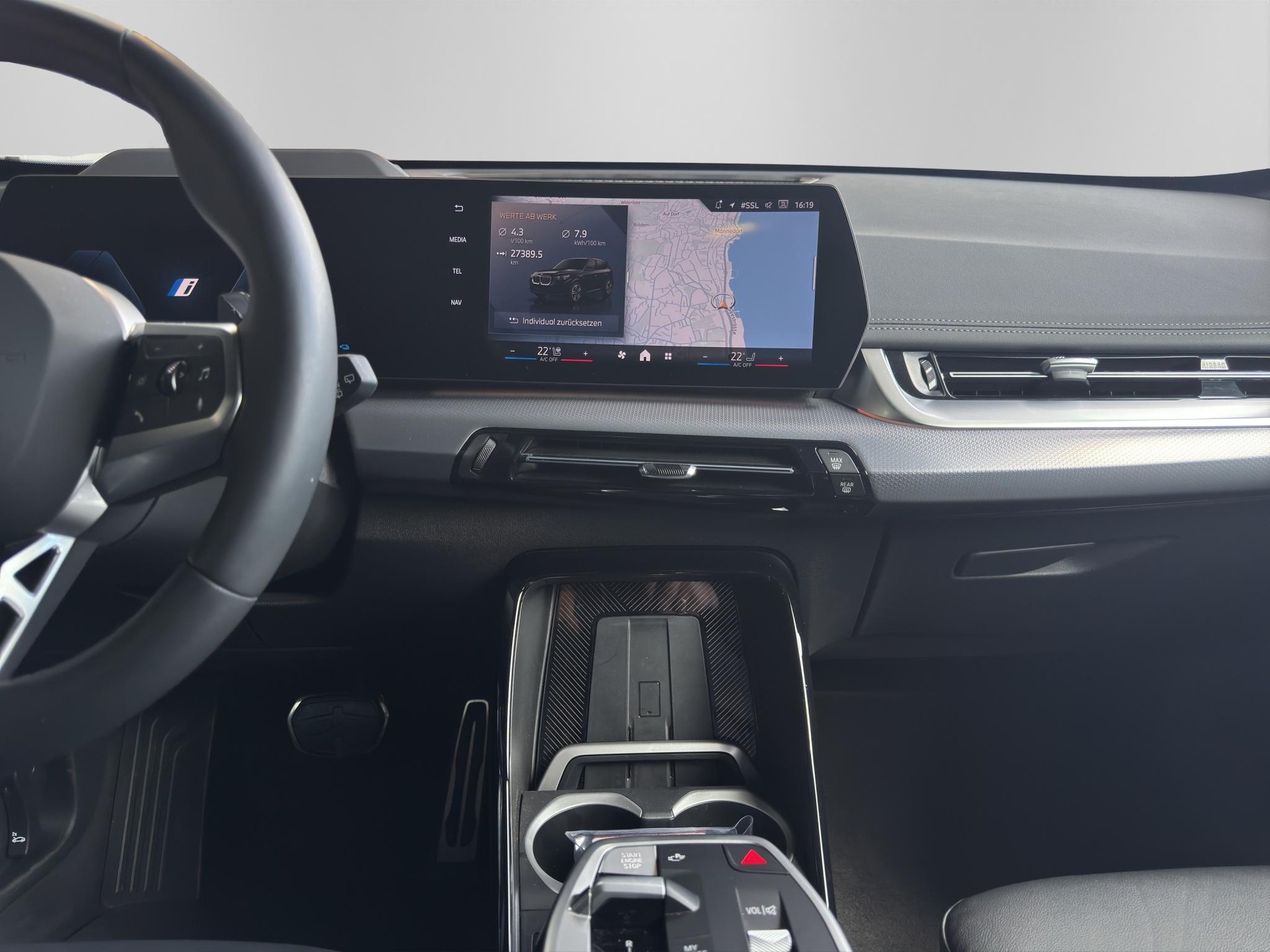 BMW X1 30e M Sport xDrive-image-14