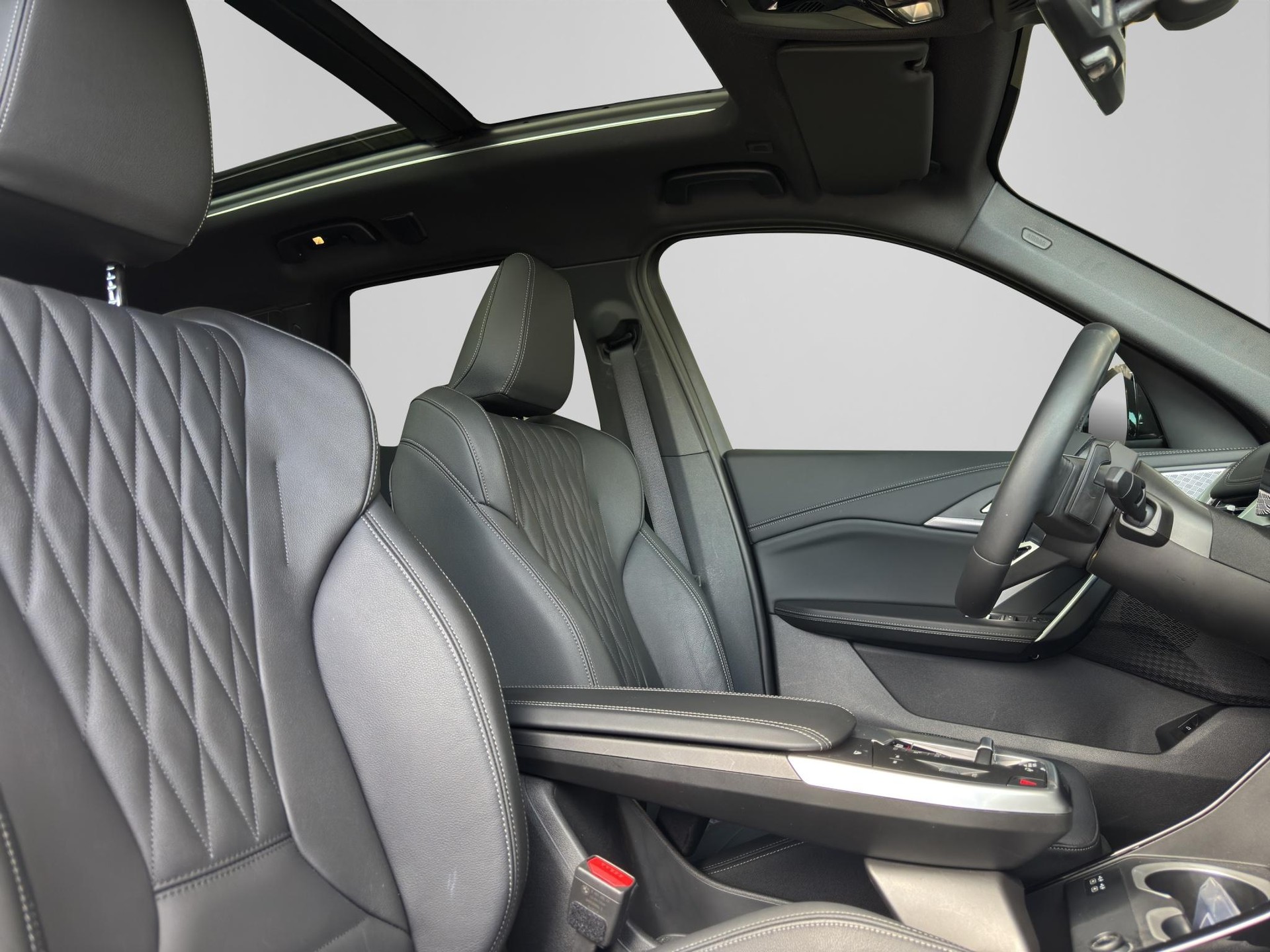 BMW X1 30e M Sport xDrive-image-17