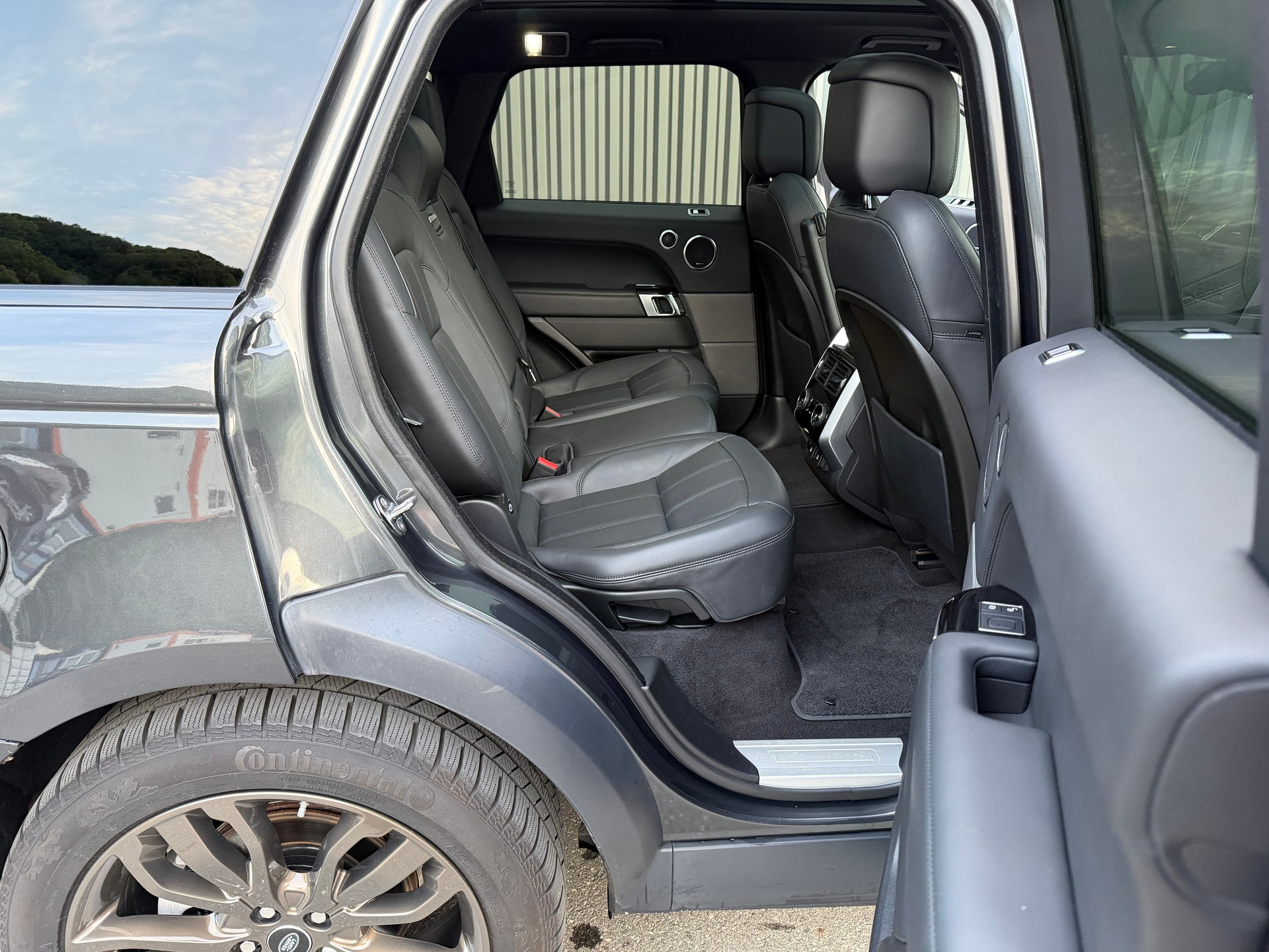 LAND ROVER Range Rover Sport 3.0 SDV6 —-7 PLACES — CROCHET ATTELAGE 3500 KG —-STARTECH—--image-30