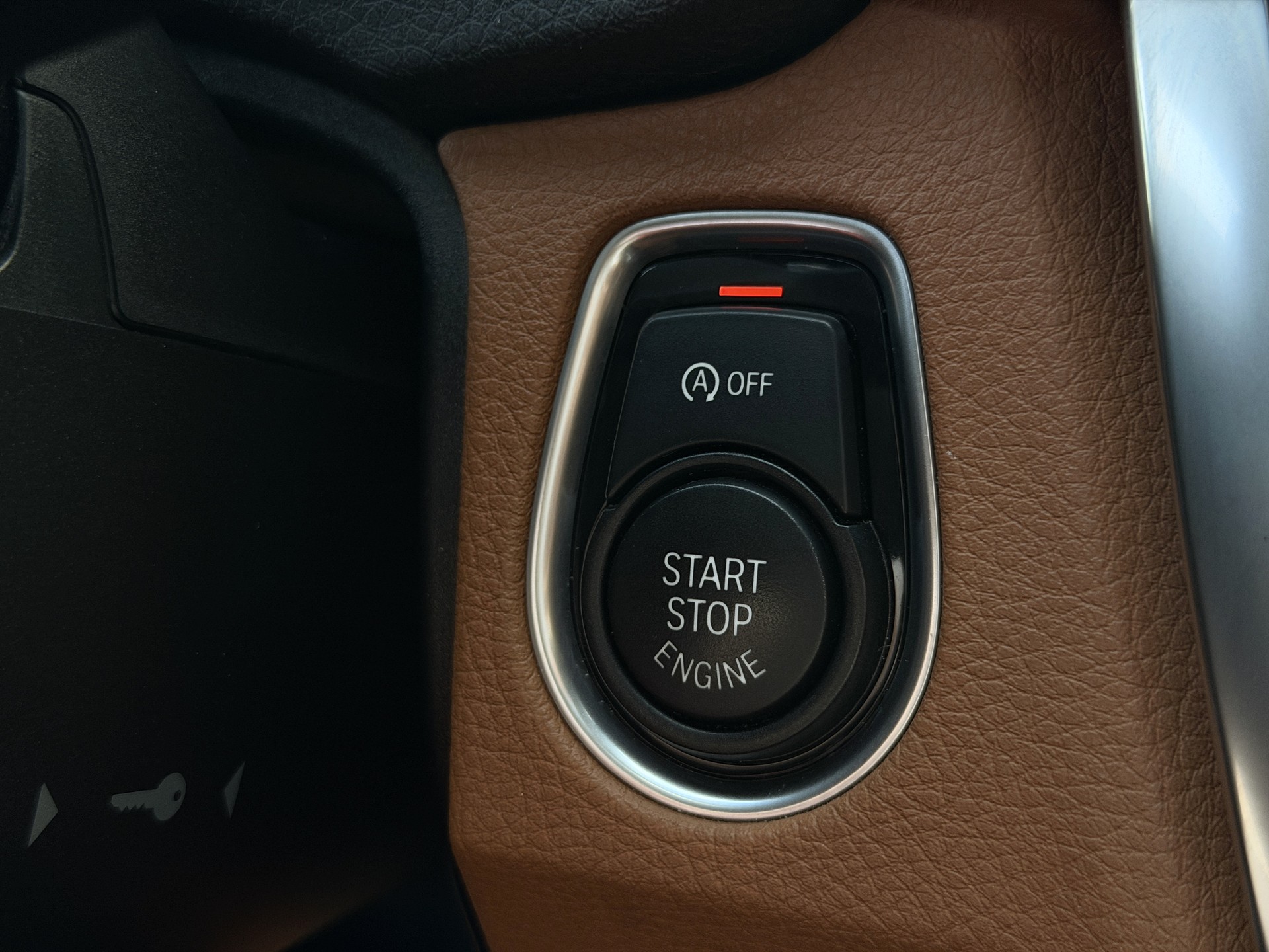BMW 335i xDrive Touring Luxury Line Steptronic / CH-Fahrzeug-image-21