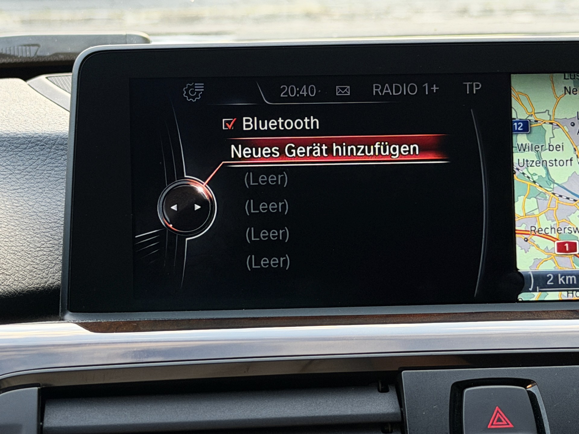 BMW 335i xDrive Touring Luxury Line Steptronic / CH-Fahrzeug-image-14