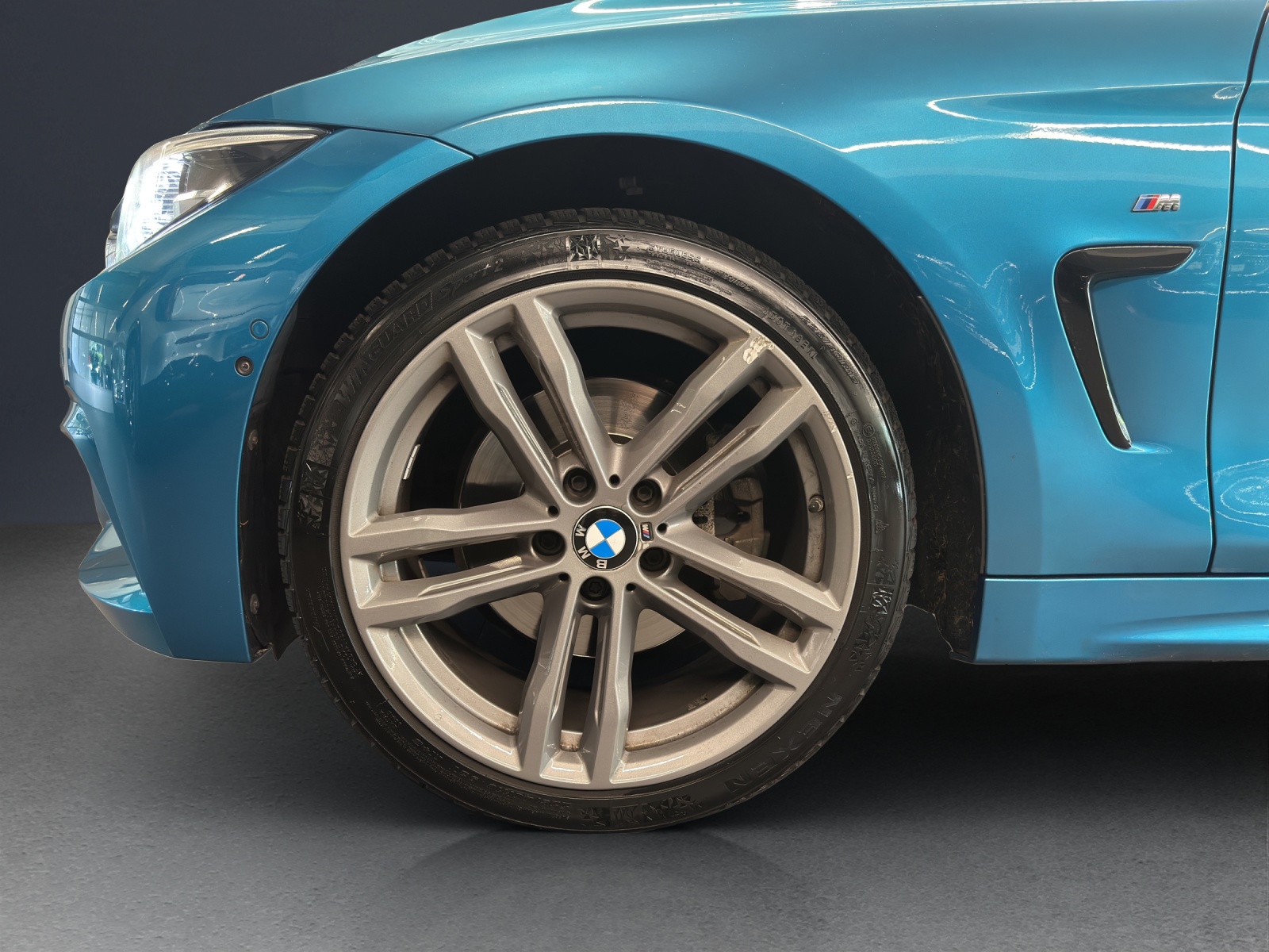 BMW 430i Cabrio xDrive MSport-image-12