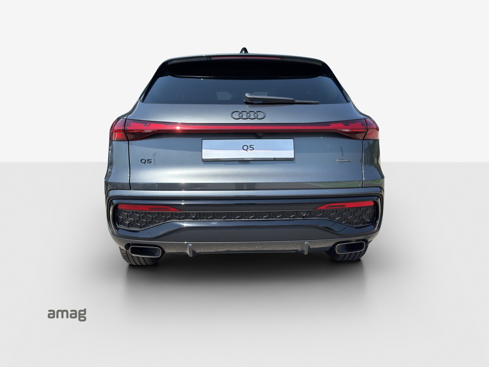 AUDI Q5 e-hybrid quattro 270 kW S-tronic-showroom-element-3