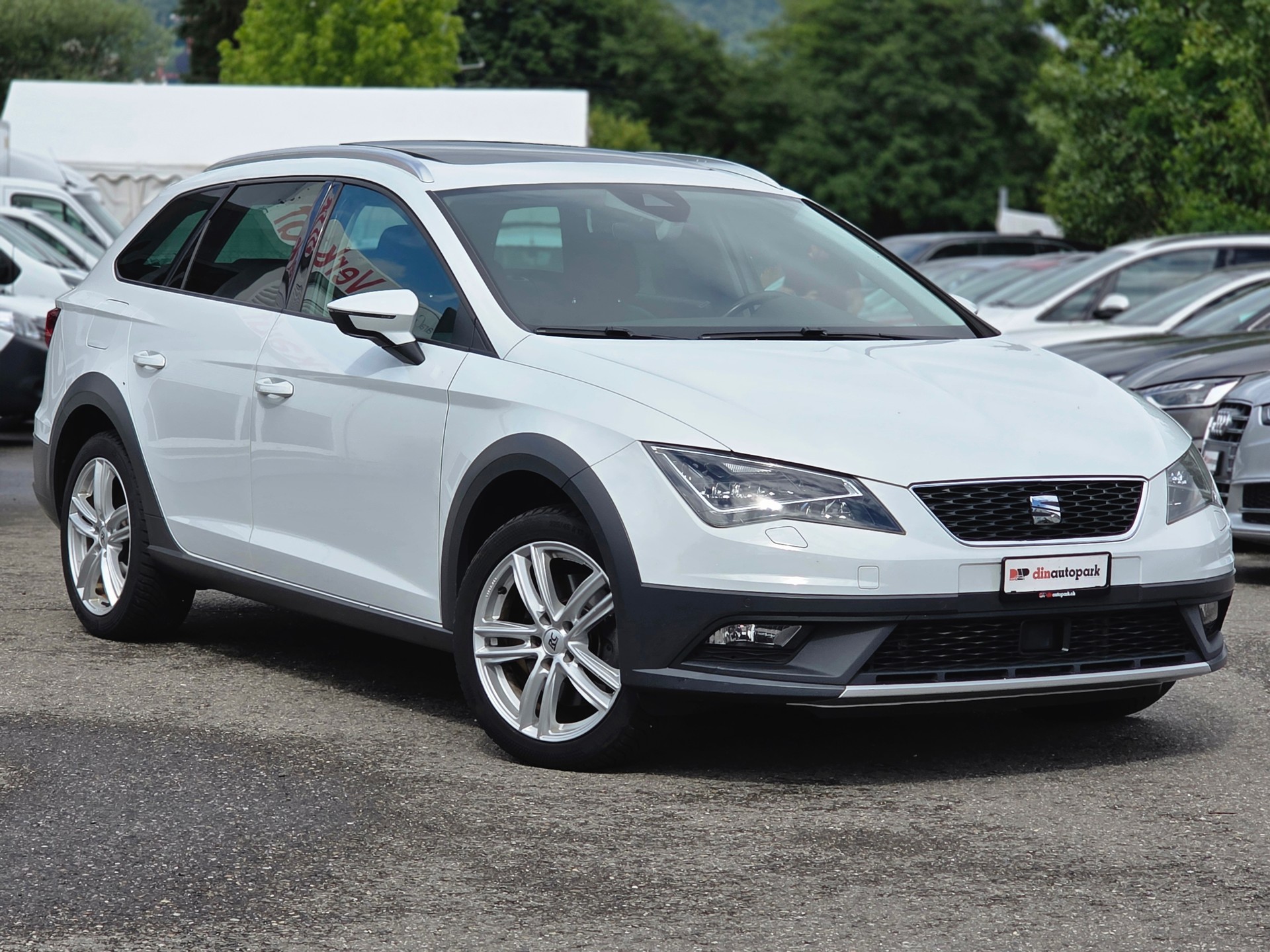 SEAT Leon ST 1.8 TSI X-Perience 4Drive DSG-image-3