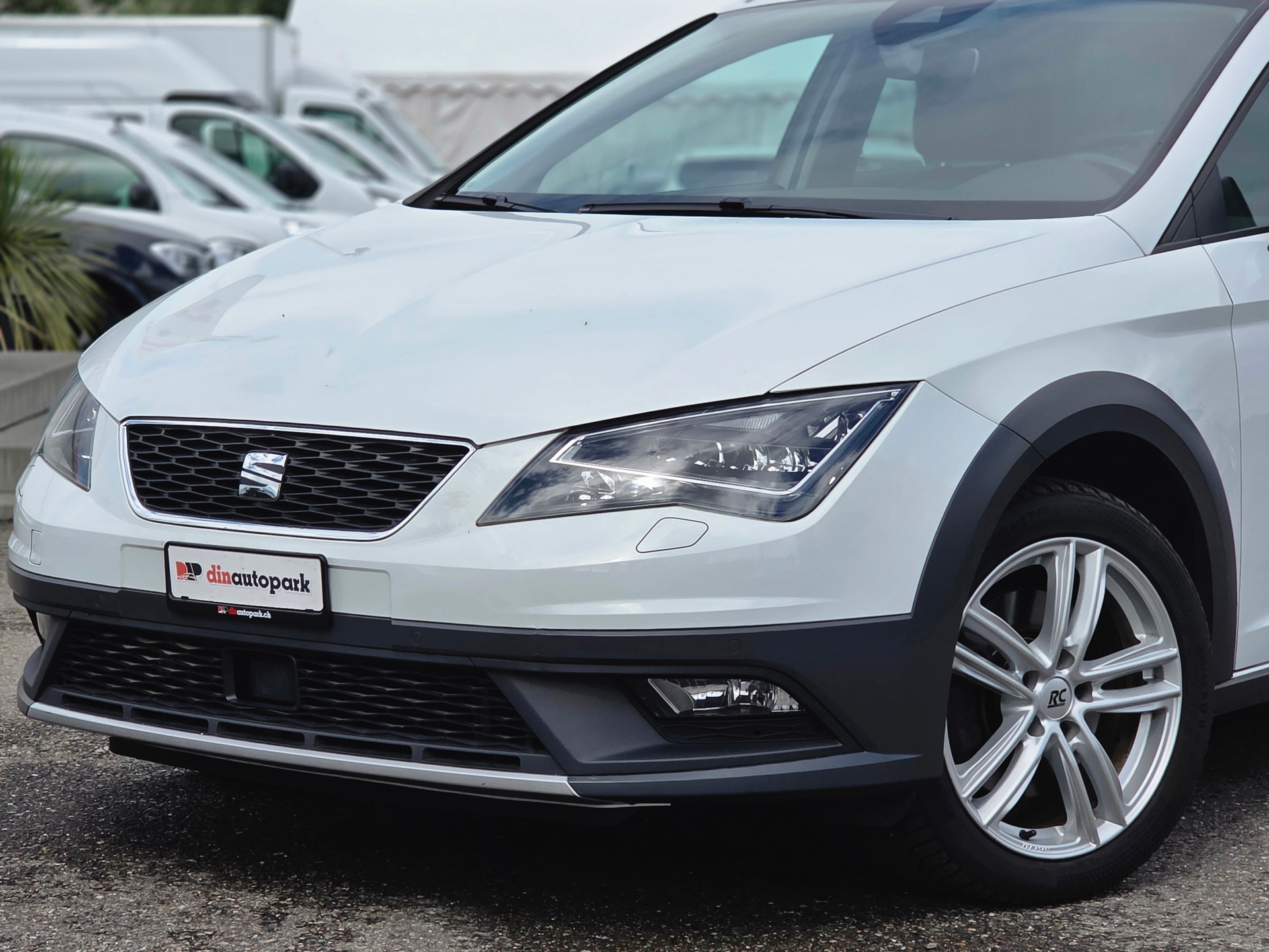 SEAT Leon ST 1.8 TSI X-Perience 4Drive DSG-image-2