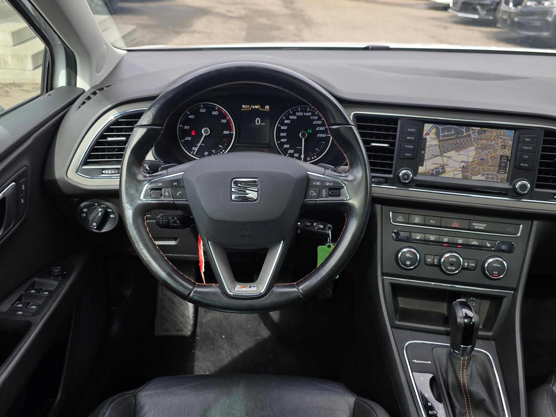 SEAT Leon ST 1.8 TSI X-Perience 4Drive DSG-image-12