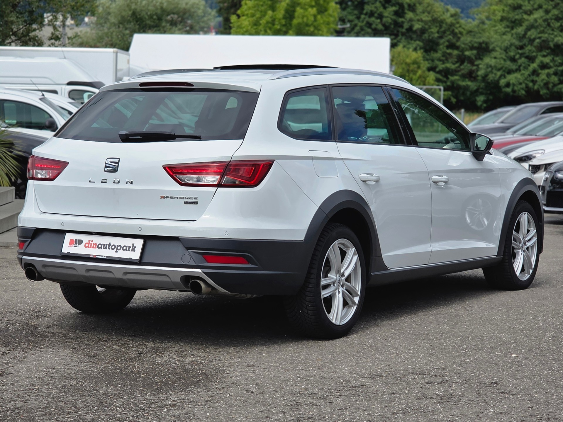 SEAT Leon ST 1.8 TSI X-Perience 4Drive DSG-image-5