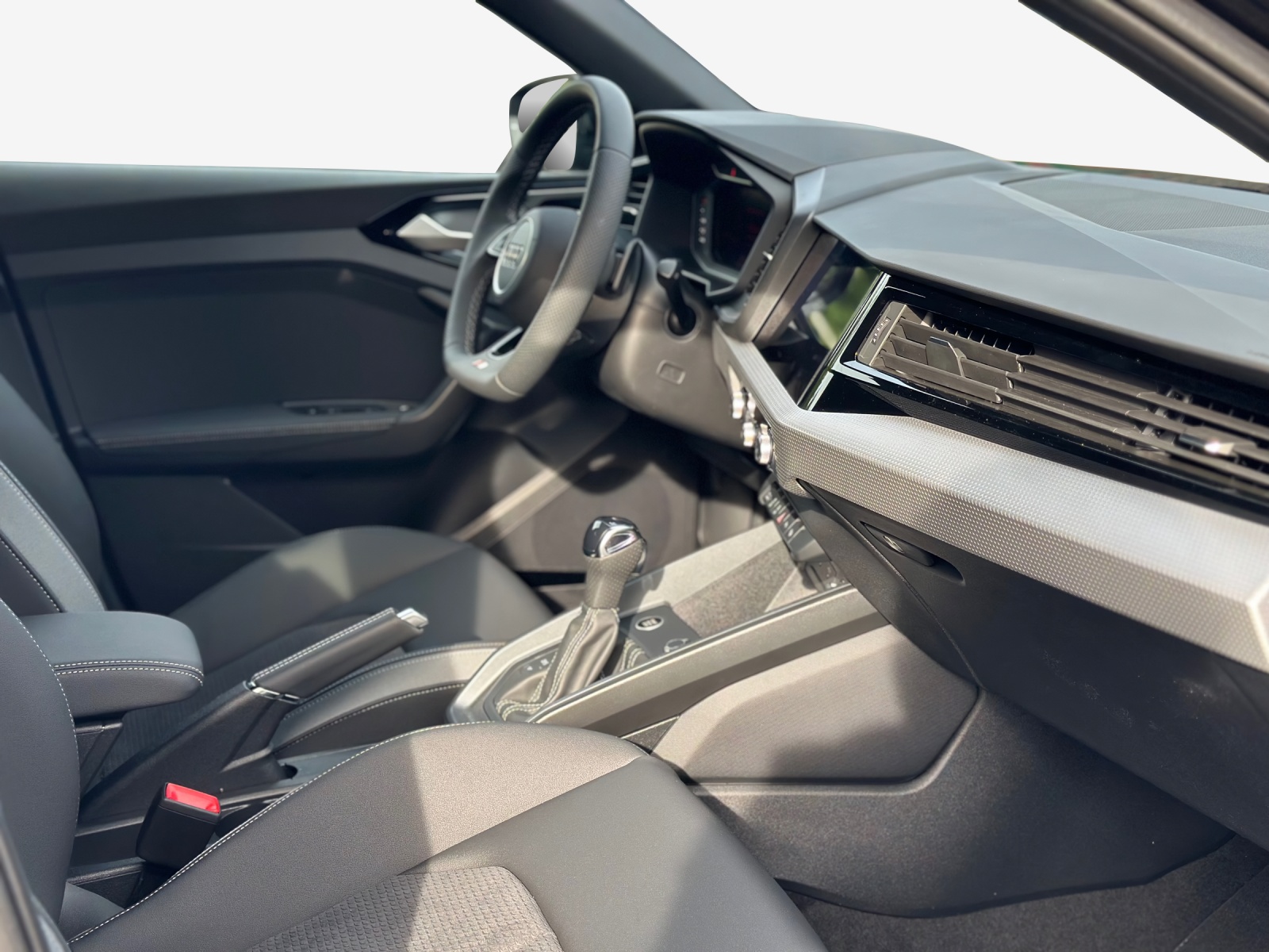 AUDI A1 Sportback 40 TFSI S Line S-tronic-image-13
