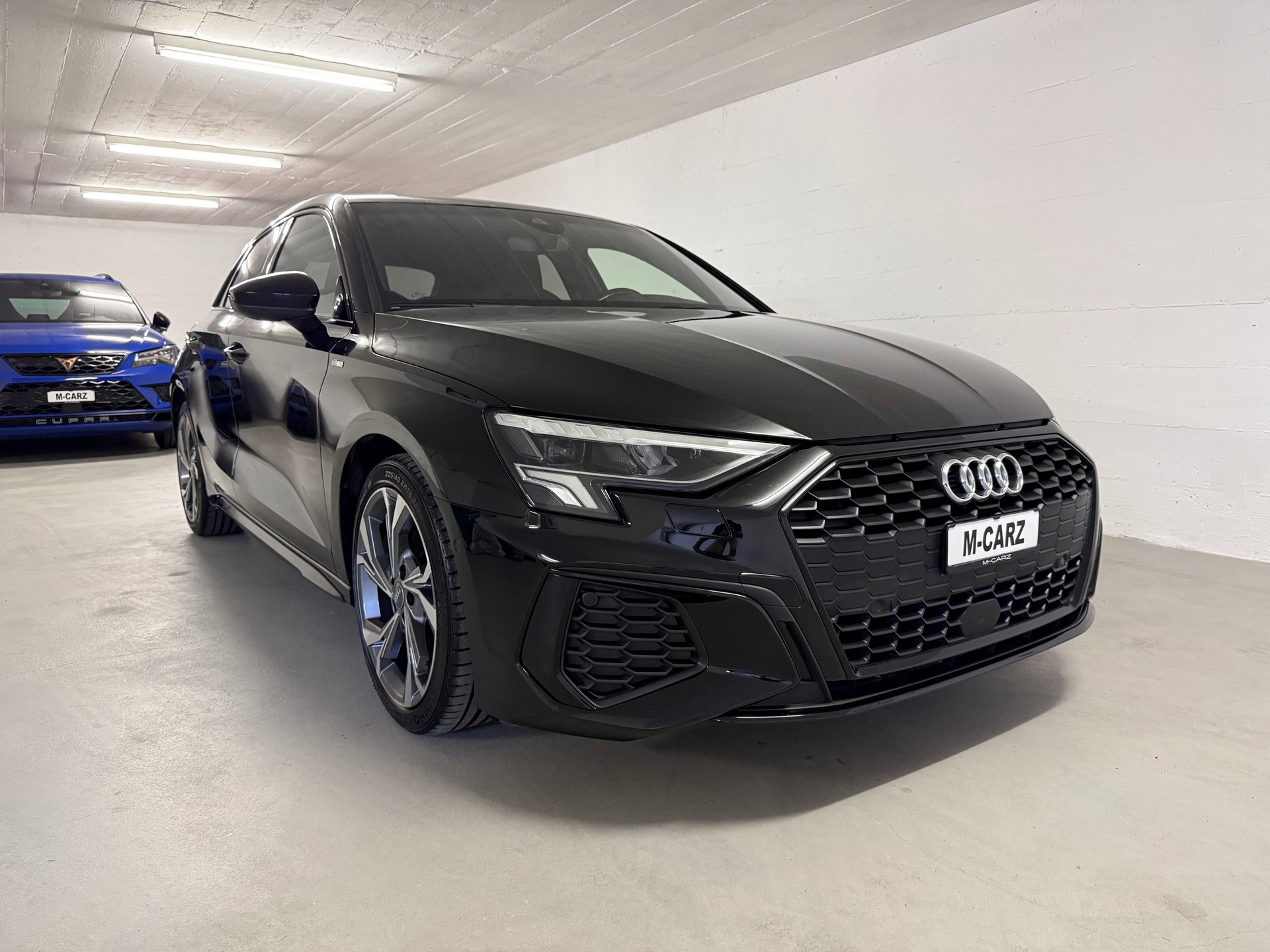 AUDI A3 Sportback 35 TFSI S line S-tronic-image-3