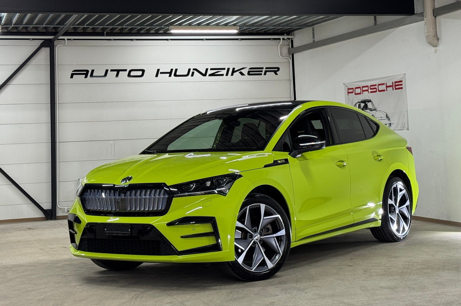 SKODA Enyaq Coupé RS iV 80 4x4 300 PS // Anhängerkupplung // Vollausstattung-image-0