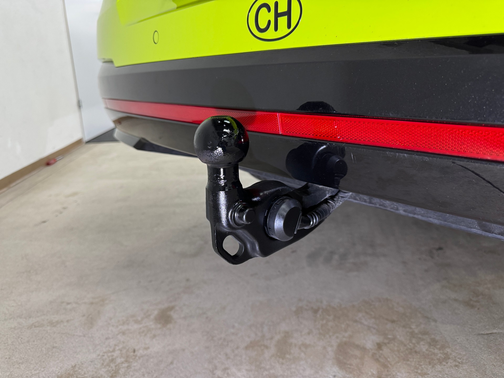 SKODA Enyaq Coupé RS iV 80 4x4 300 PS // Anhängerkupplung // Vollausstattung-image-6