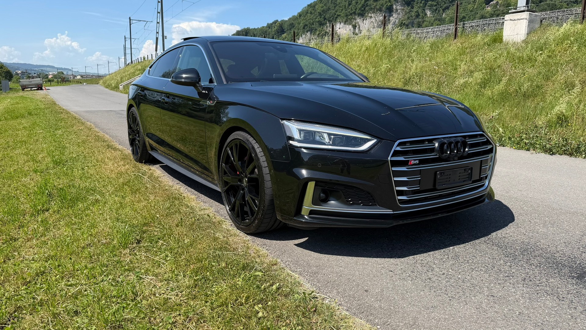 AUDI 3.0 V6 TFSI quattro T-Tronic-image-2