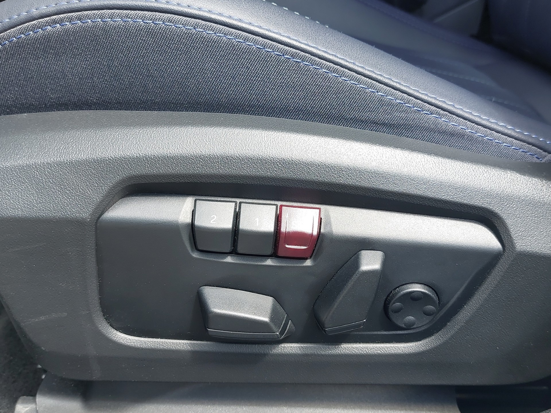 MINI F65 2.0i Cooper S-image-9