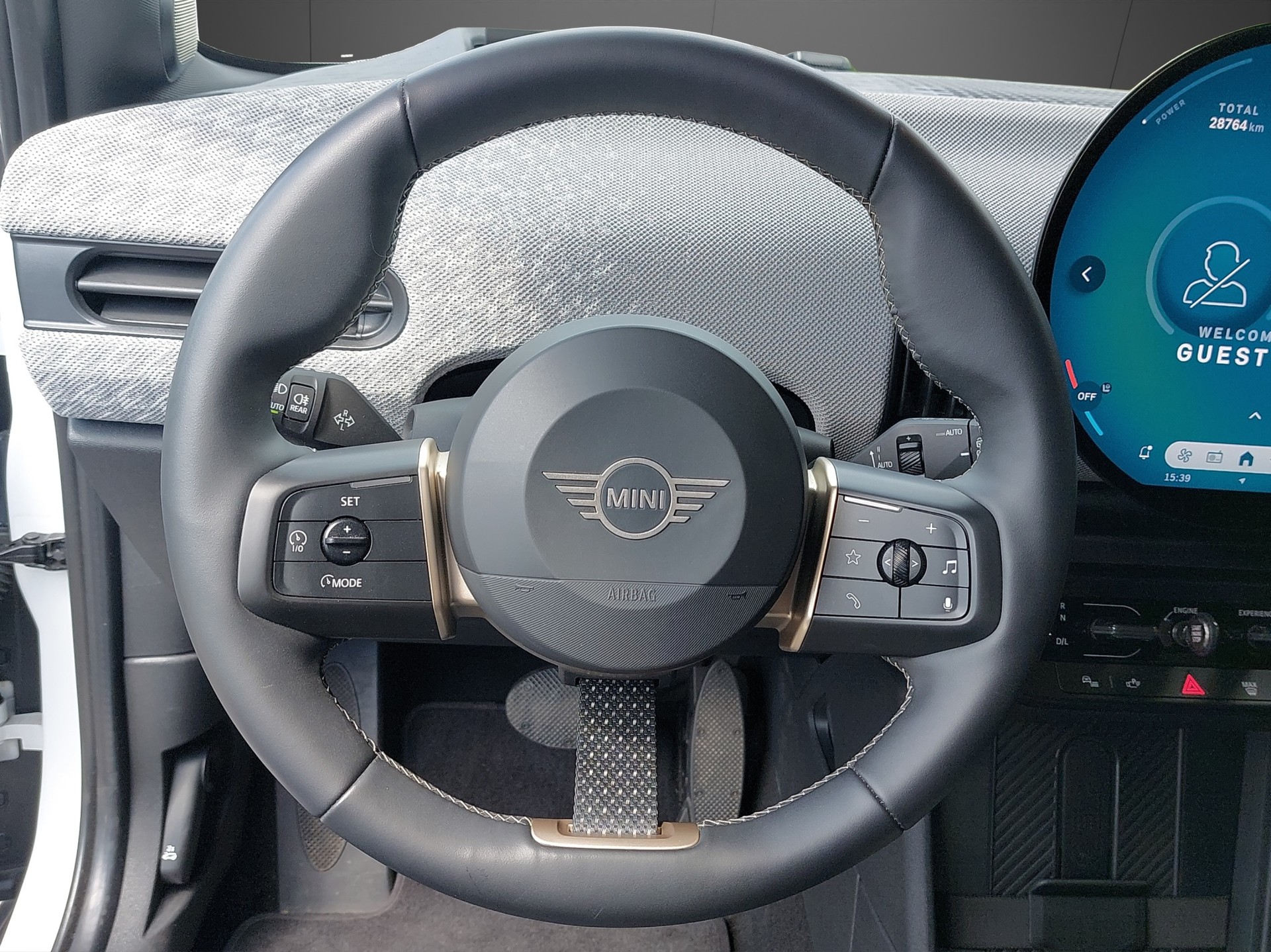 MINI F65 2.0i Cooper S-image-13