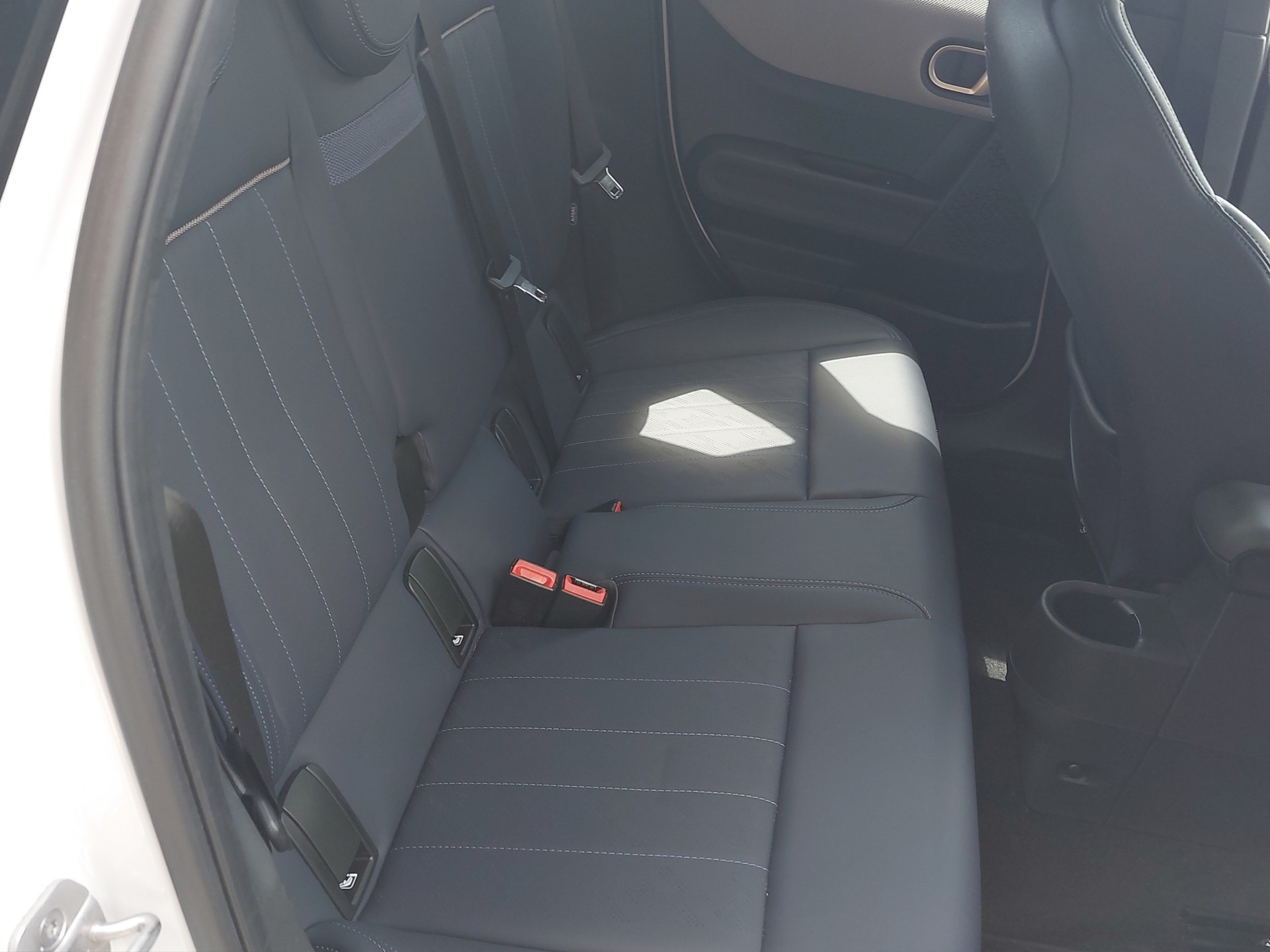 MINI F65 2.0i Cooper S-image-16