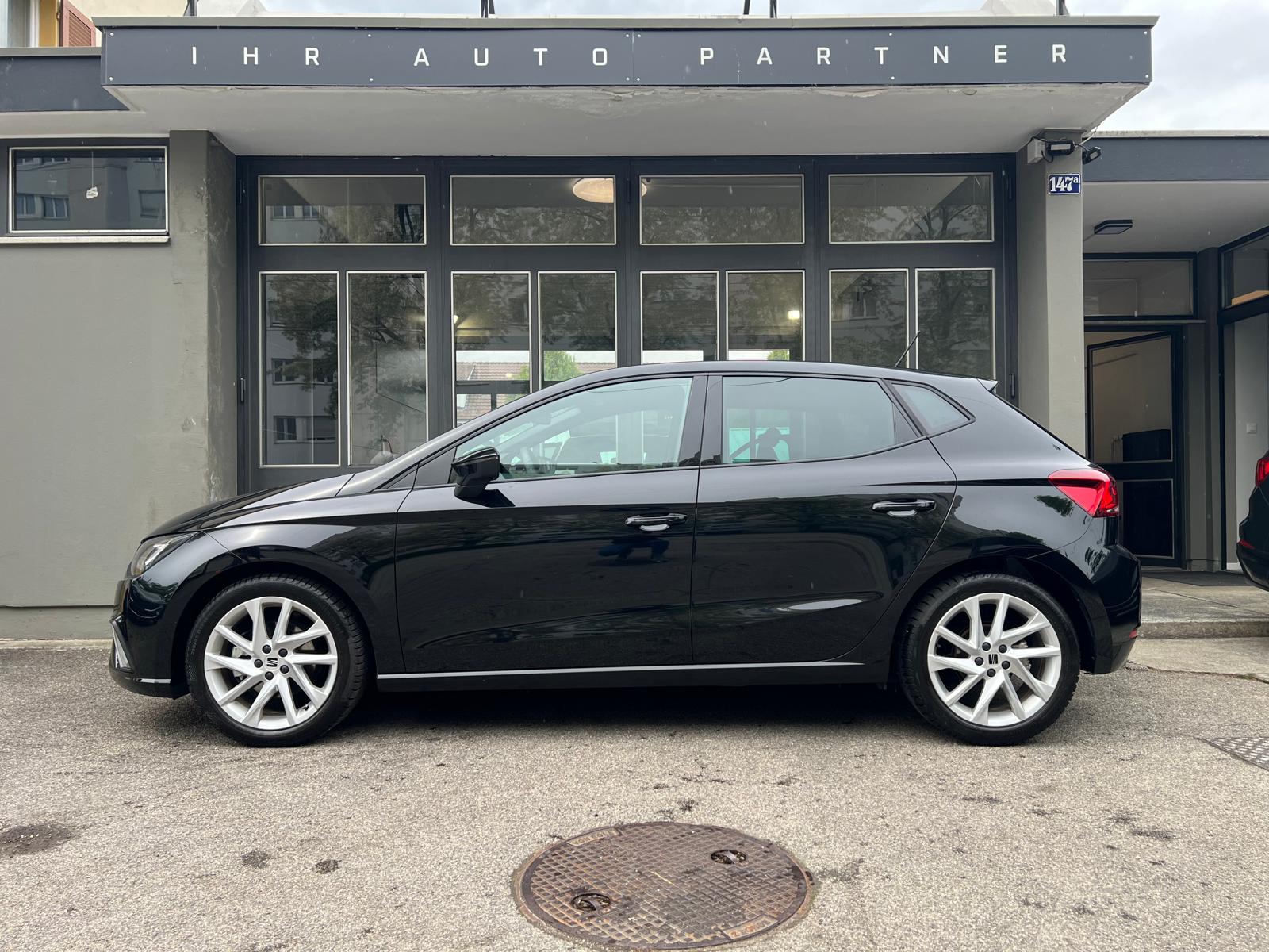 SEAT Ibiza 1.0 TSI 110 FR DSG-image-1