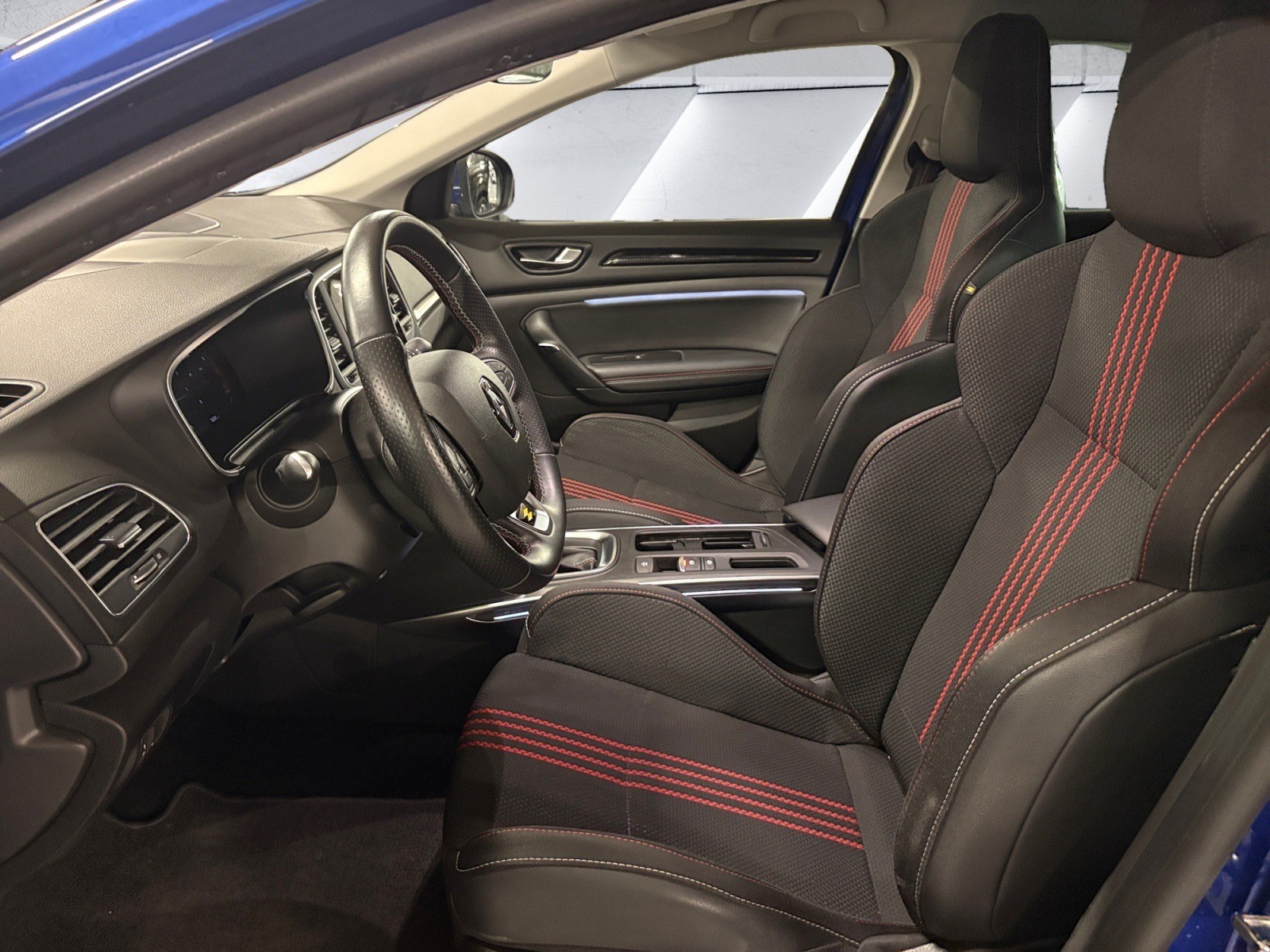 RENAULT Mégane Grandtour 1.3 16V R.S. Line EDC-image-12