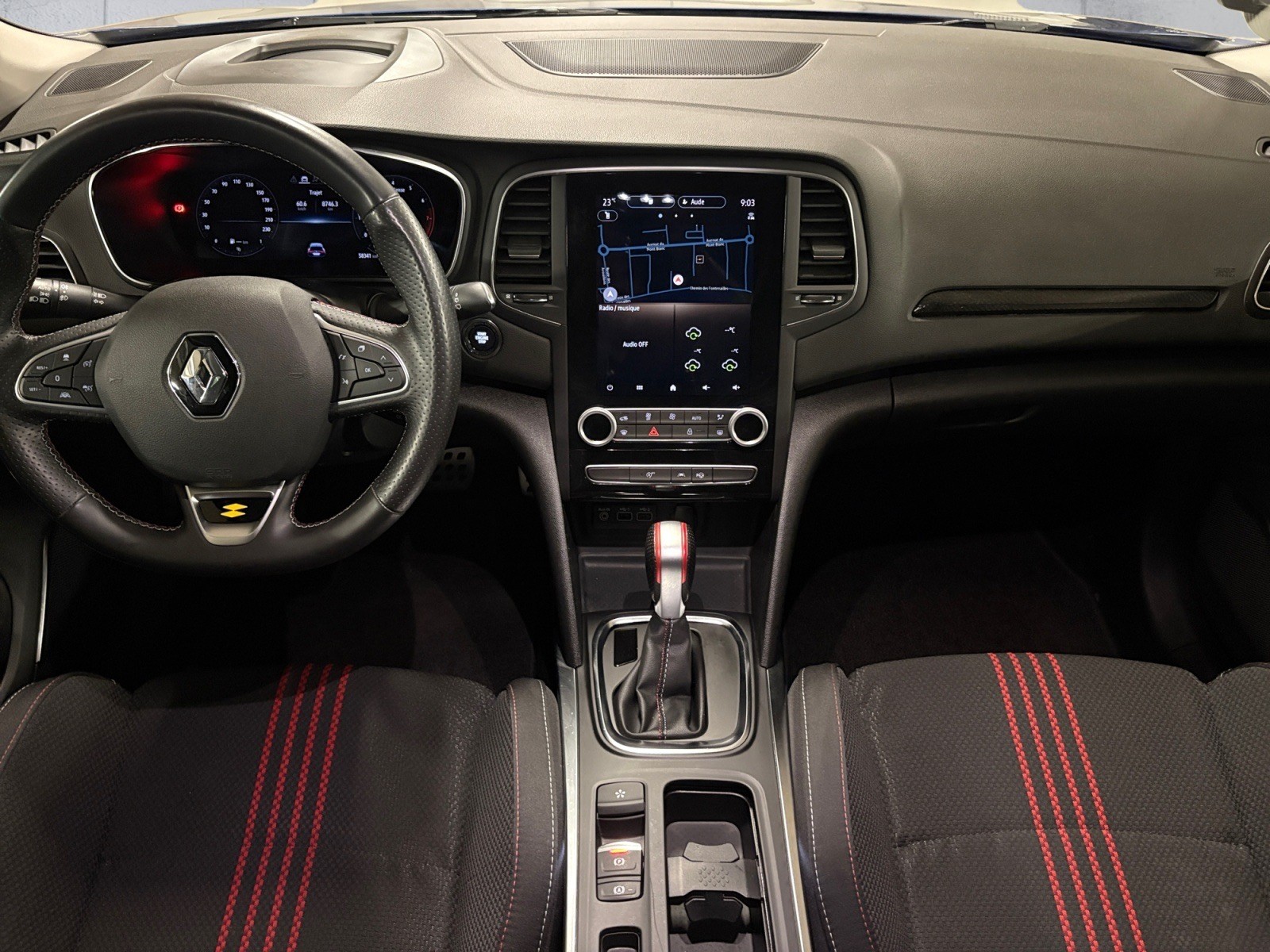 RENAULT Mégane Grandtour 1.3 16V R.S. Line EDC-image-10