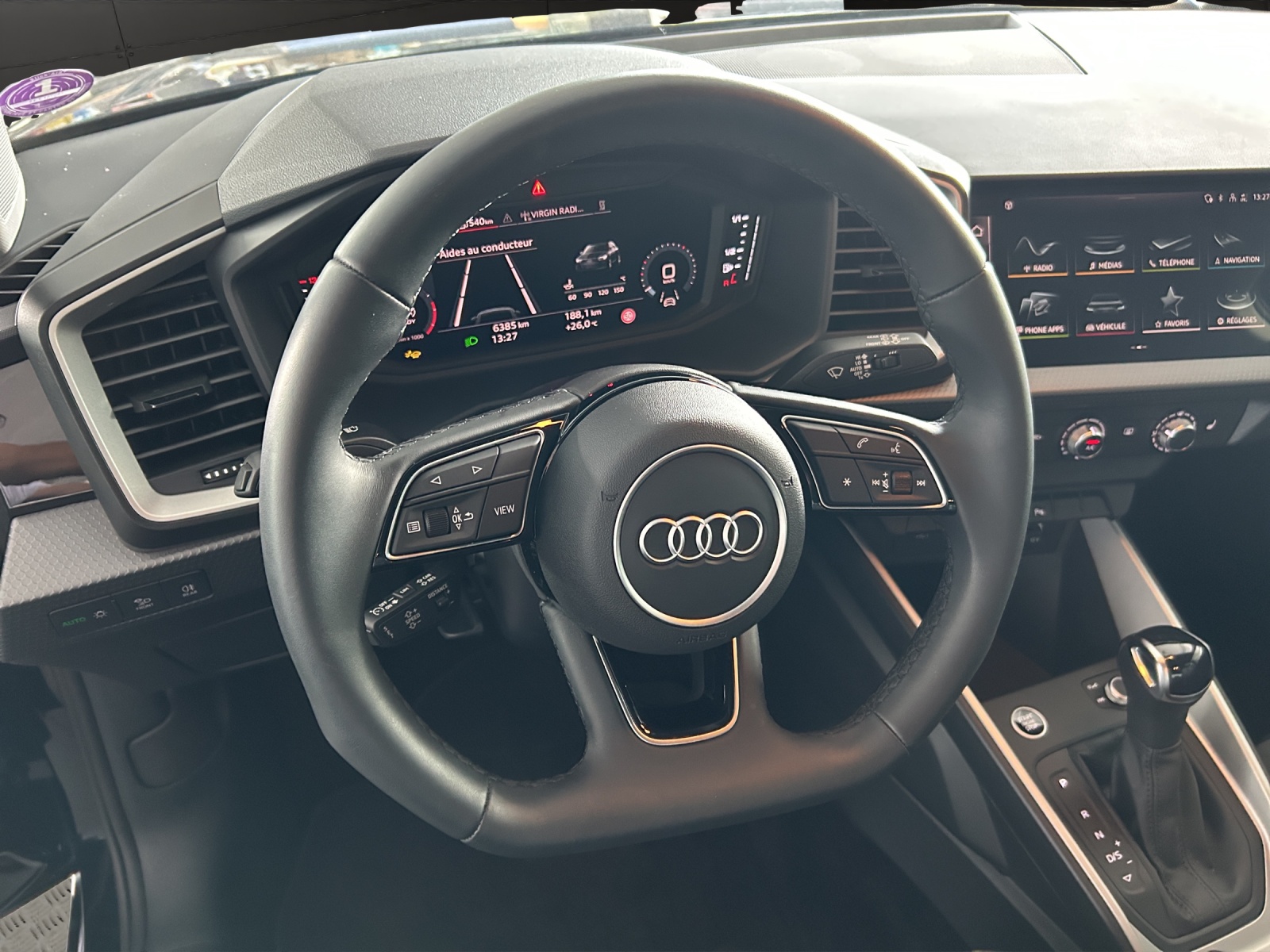 AUDI A1 Sportback 30 TFSI Attraction S-tronic-image-8