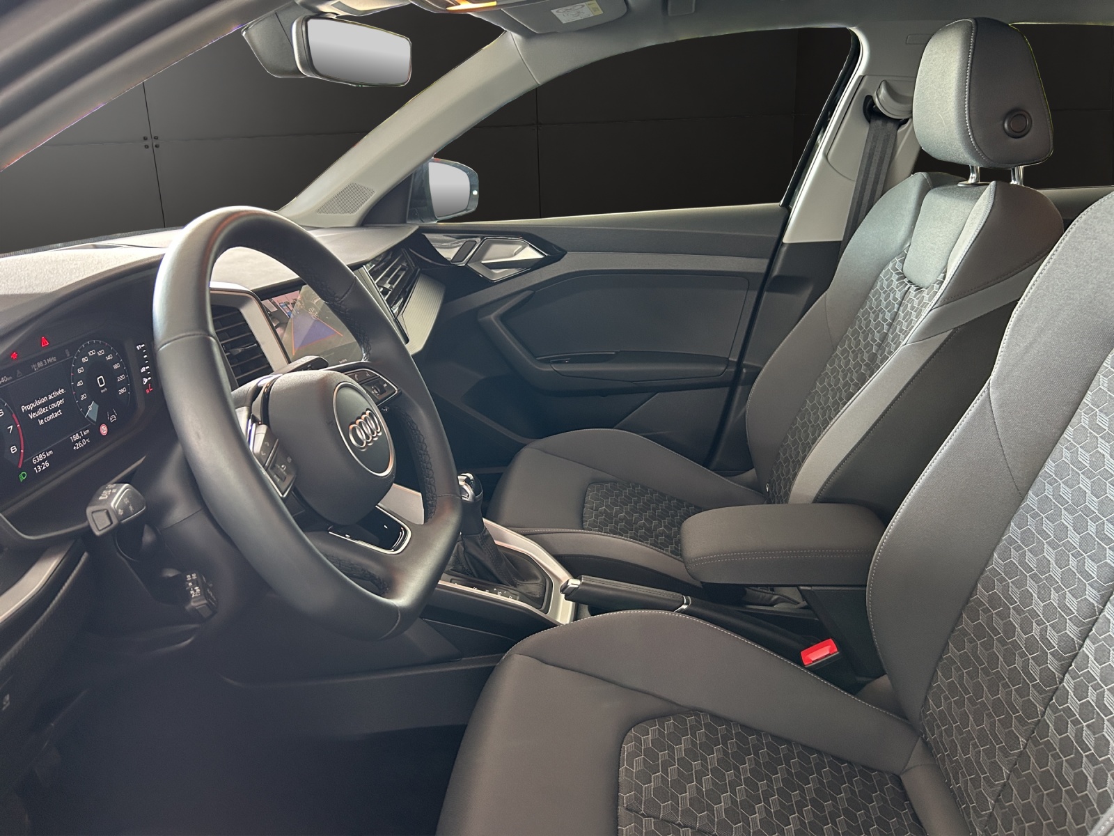 AUDI A1 Sportback 30 TFSI Attraction S-tronic-image-7