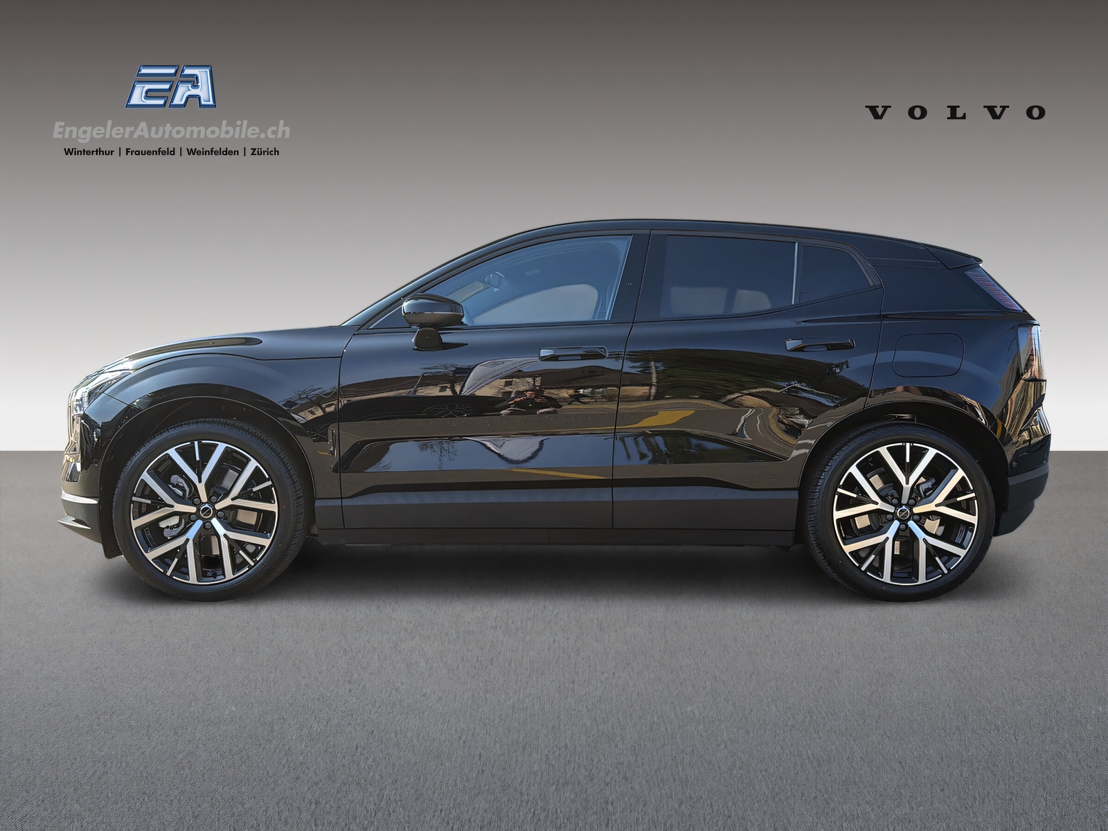 VOLVO EX30 Cross Country E60 69kWh Twin Performance AWD-image-2