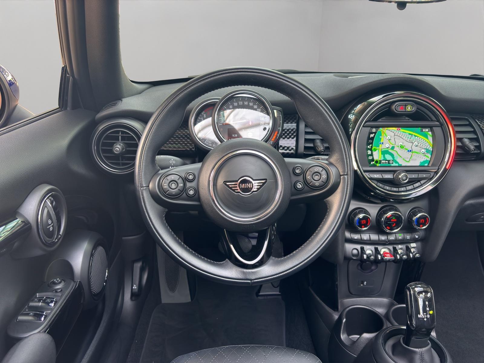 MINI Cabrio F57 2.0i Cooper S-image-5