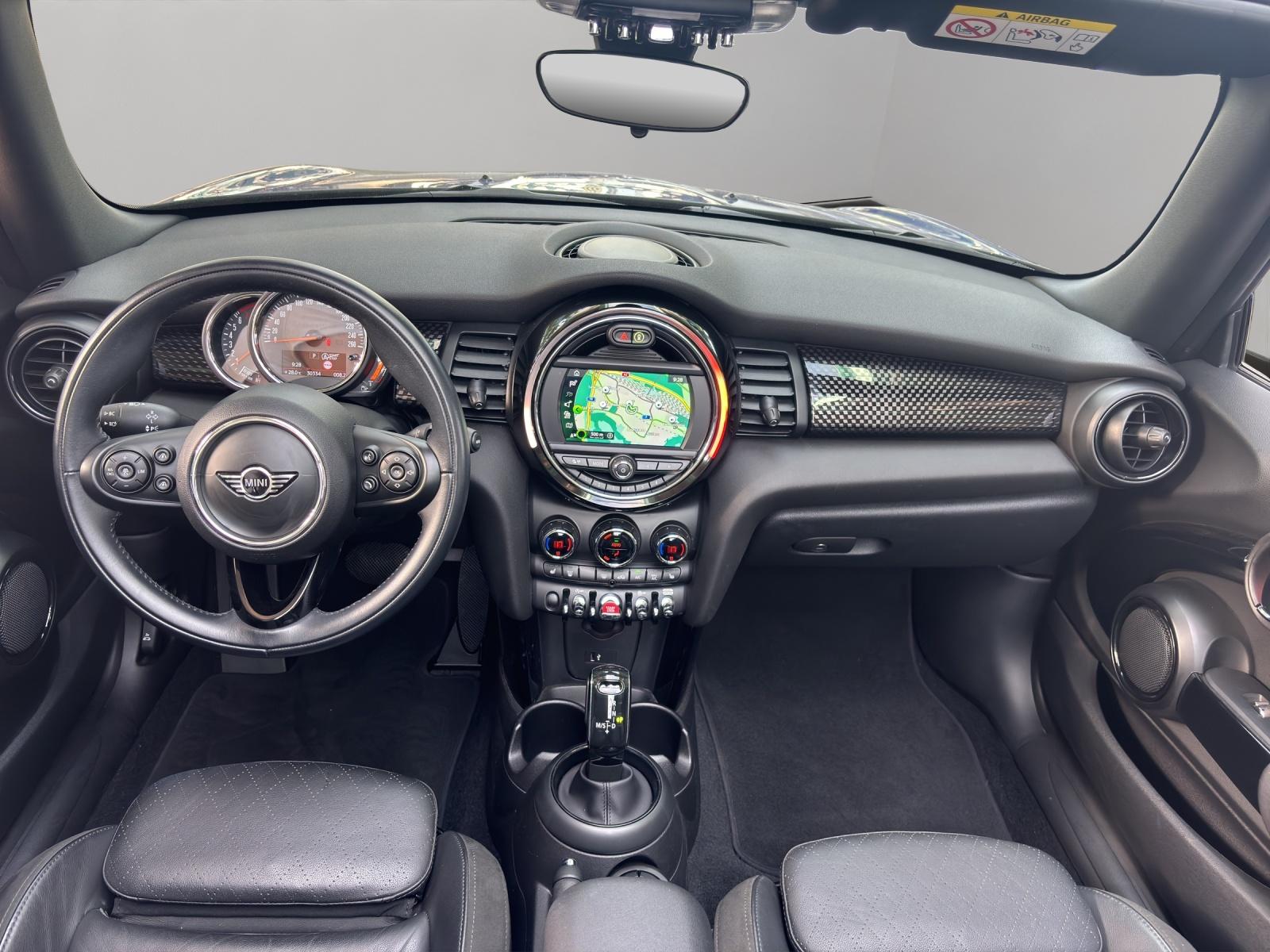 MINI Cabrio F57 2.0i Cooper S-image-6