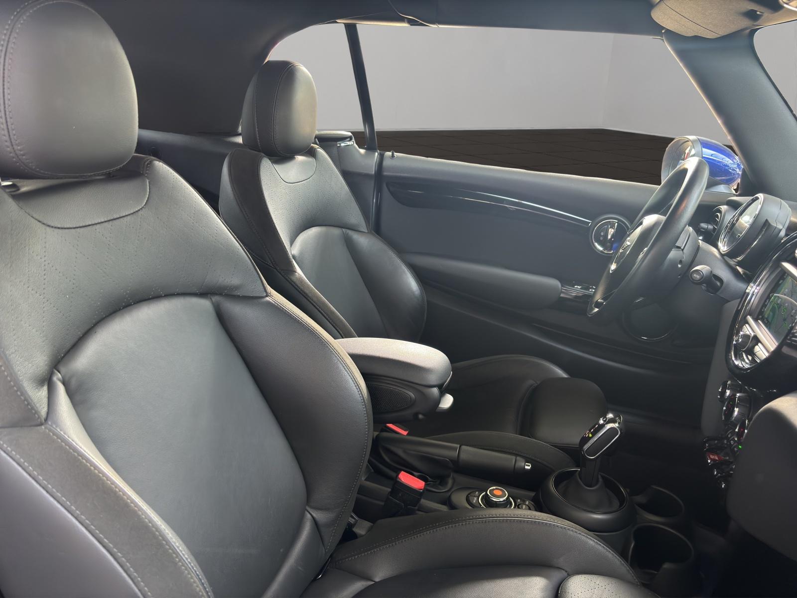 MINI Cabrio F57 2.0i Cooper S-image-10