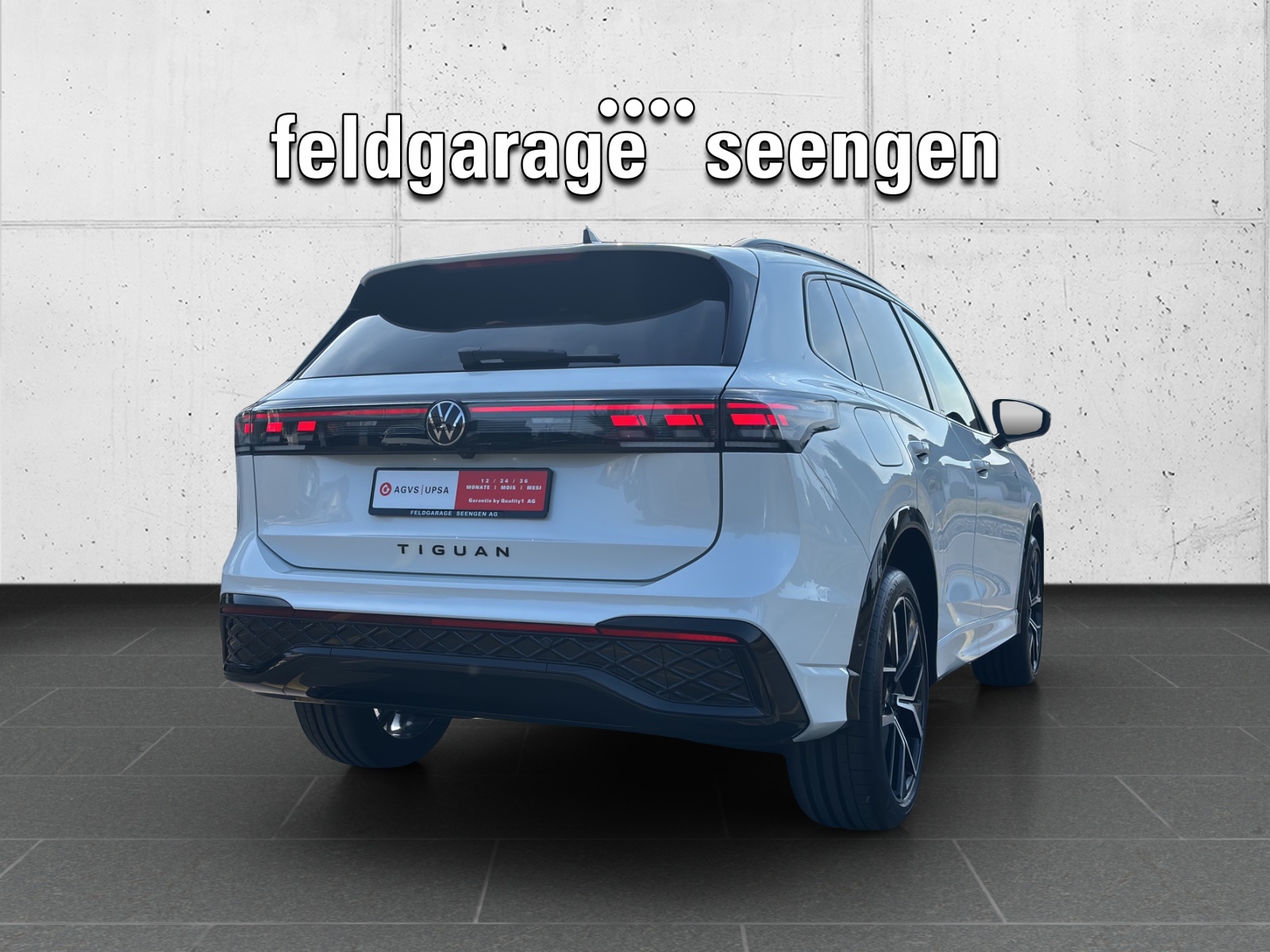 VW New Tiguan 2.0 TSI DSG R-Line 4Motion mit fortl. Werksgarantie, AHK, Panorama-Ausstell-/Schiebedach, Standheizung & Winterräder-image-4